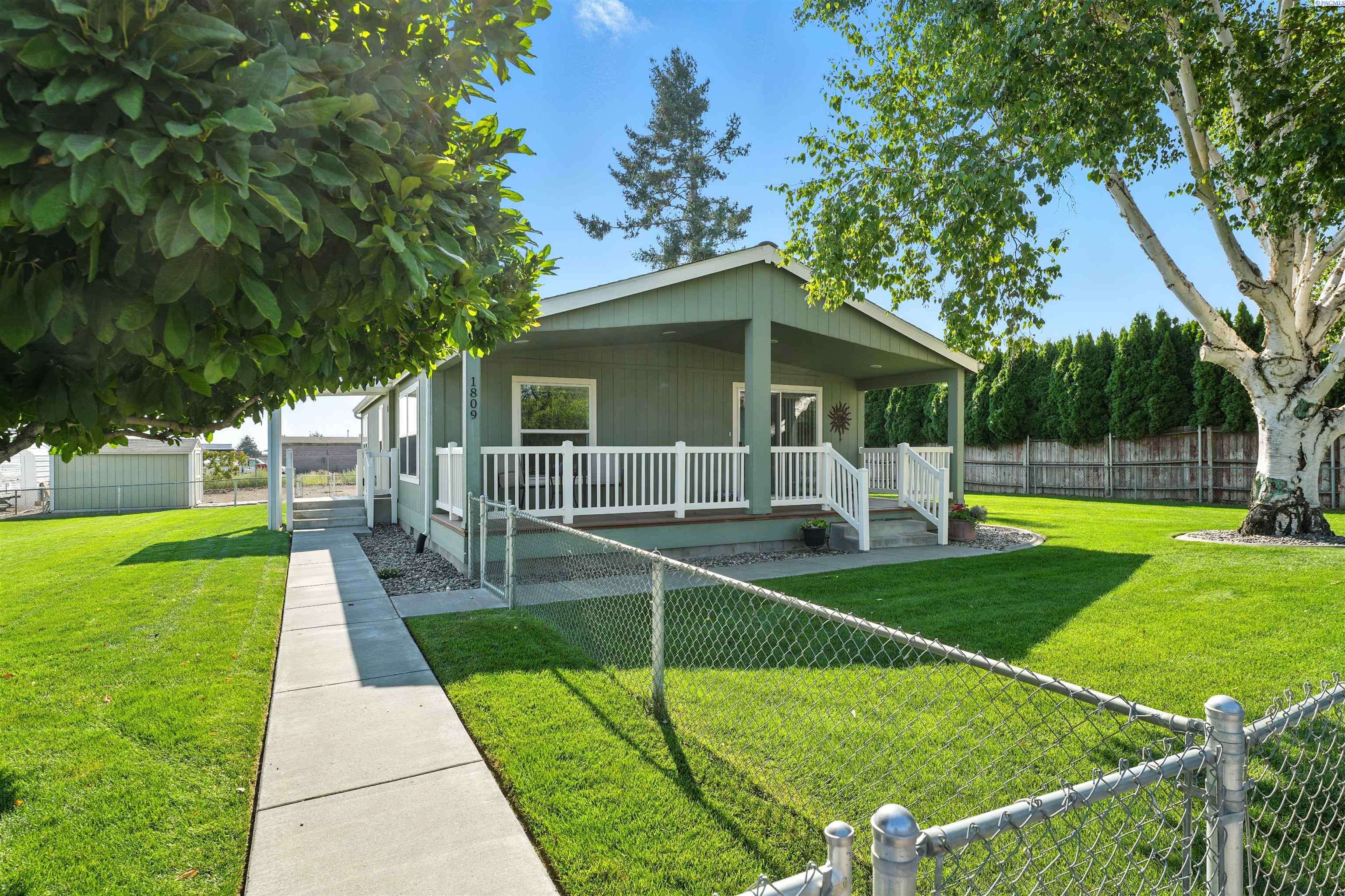 Kennewick, WA 99337,1809 Huntington