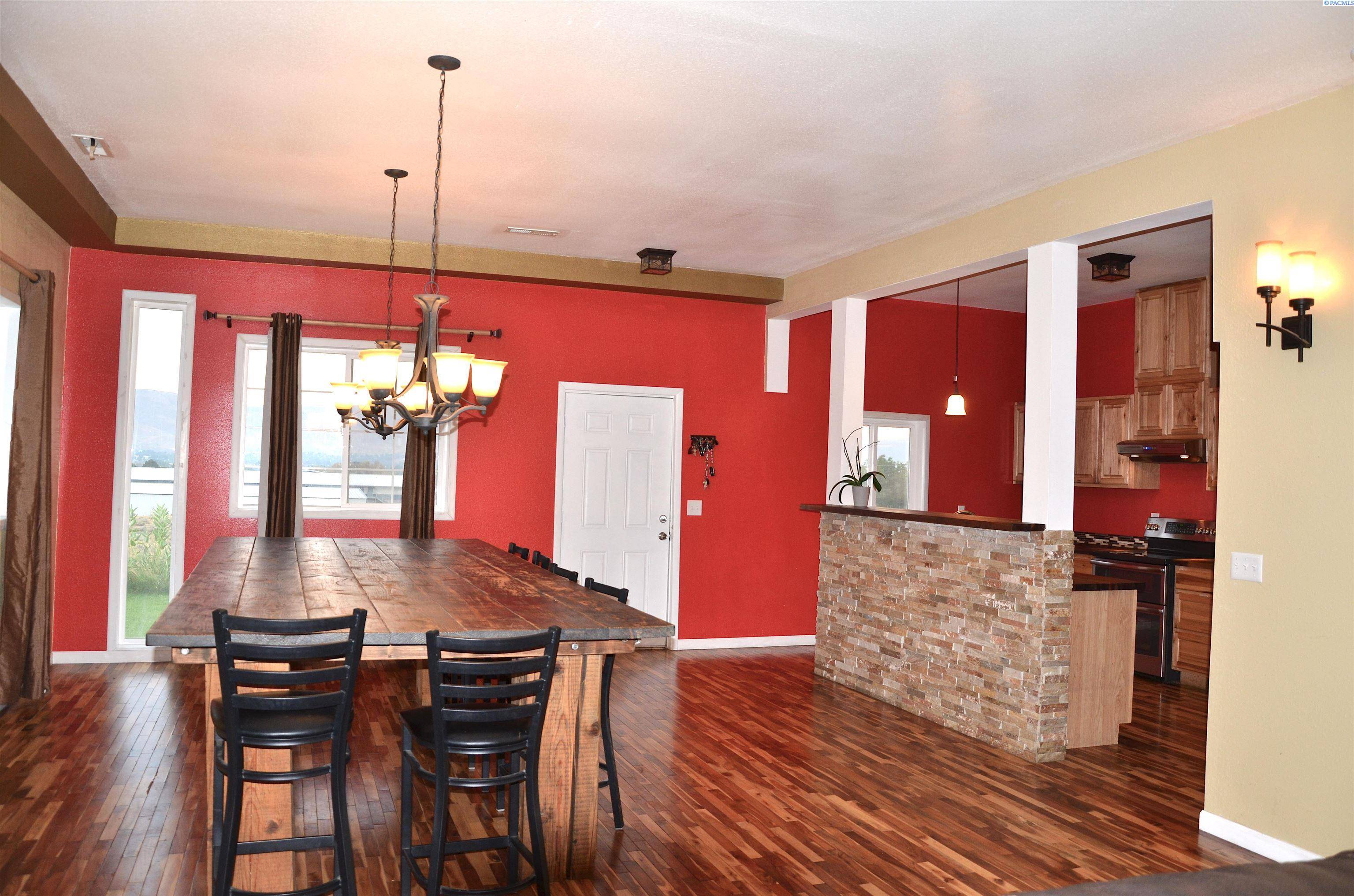 Prosser, WA 99350,129601 W Swain Road