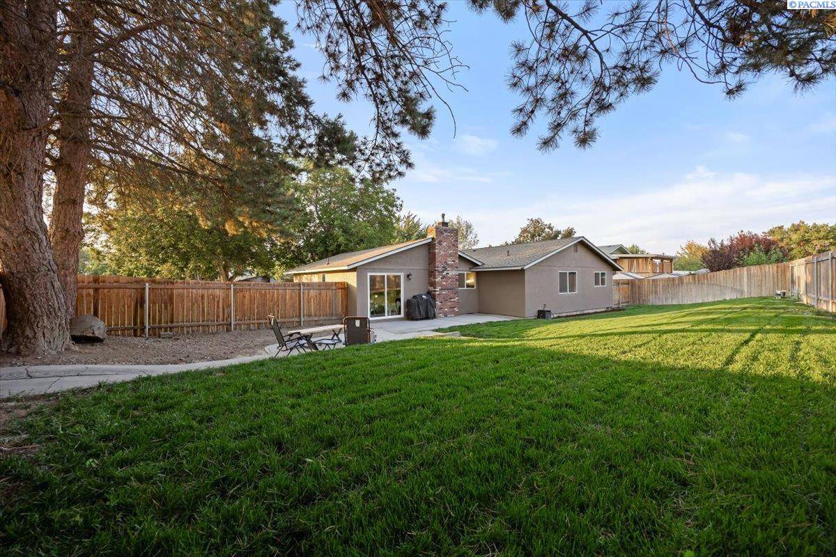 Kennewick, WA 99337,3403 S Hartford St