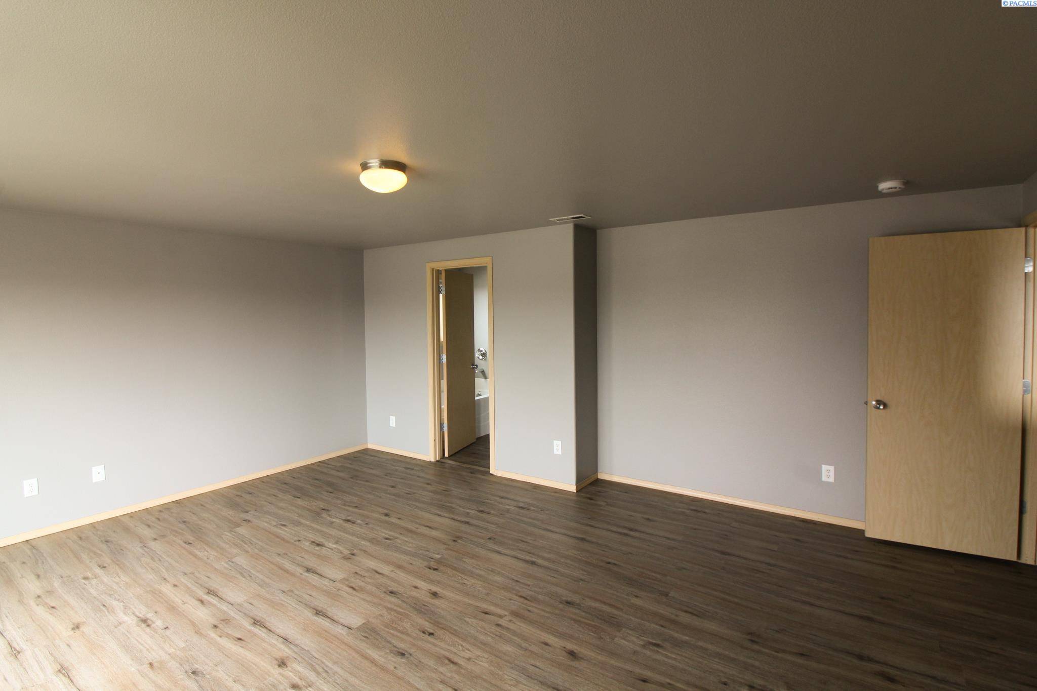 Pasco, WA 99301,4515 Campolina Lane