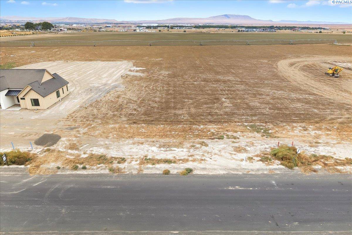 Pasco, WA 99301,77 Taylor Ln     (Lot 10)