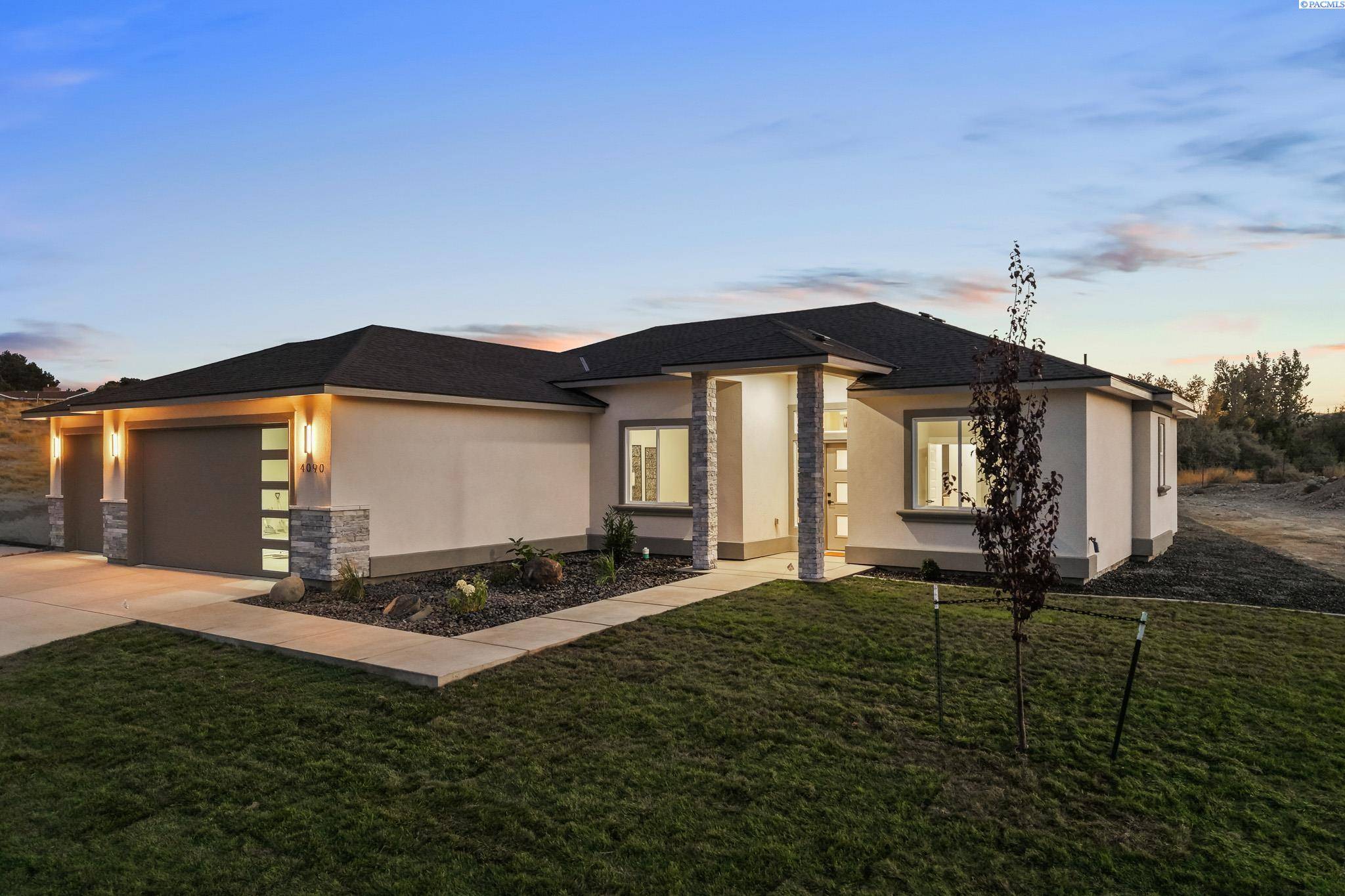 Kennewick, WA 99337,4090 Kingwood St