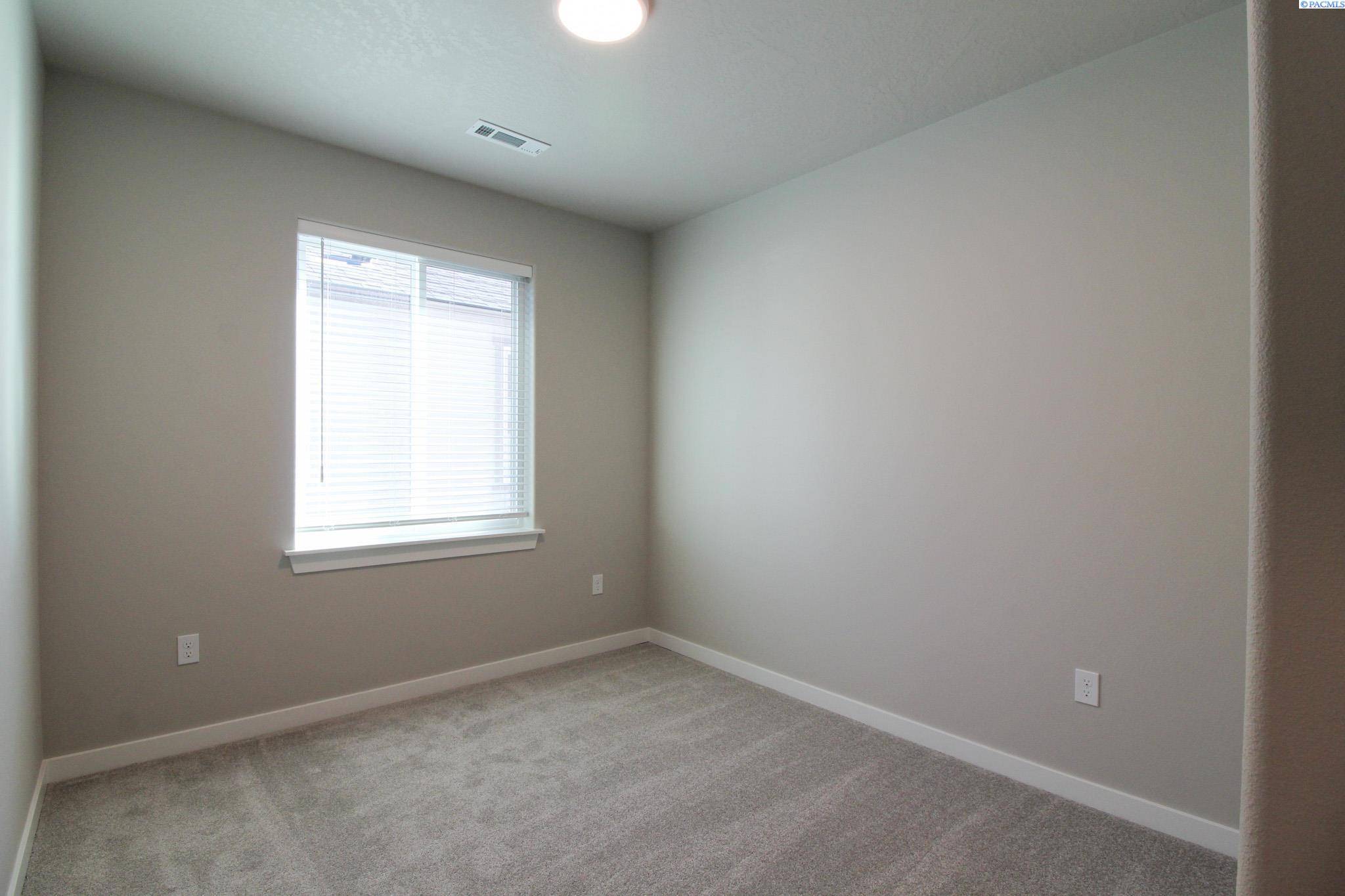 Richland, WA 99352,3757 Barbera Street