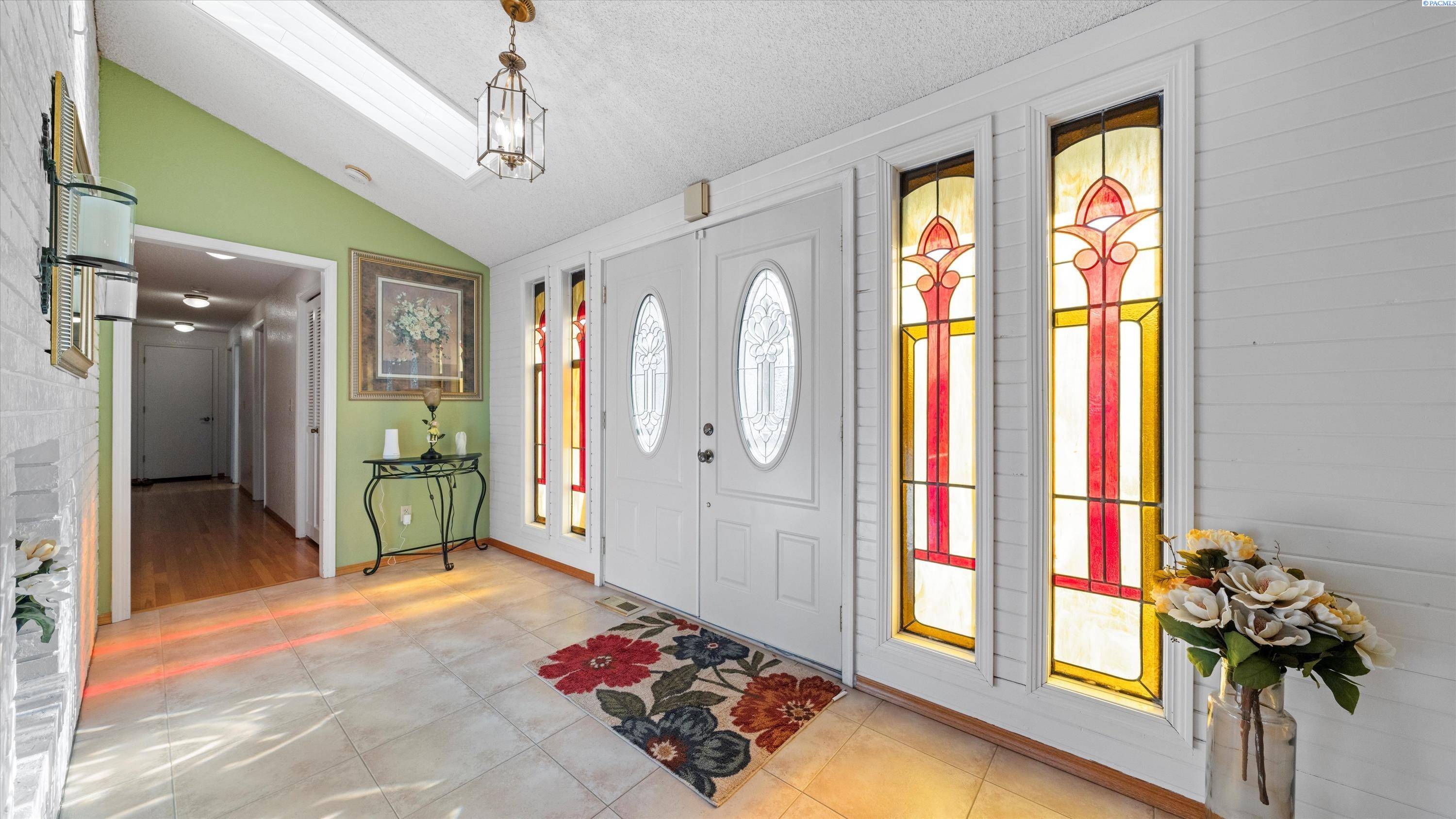 Richland, WA 99352,226 Pinetree Ln