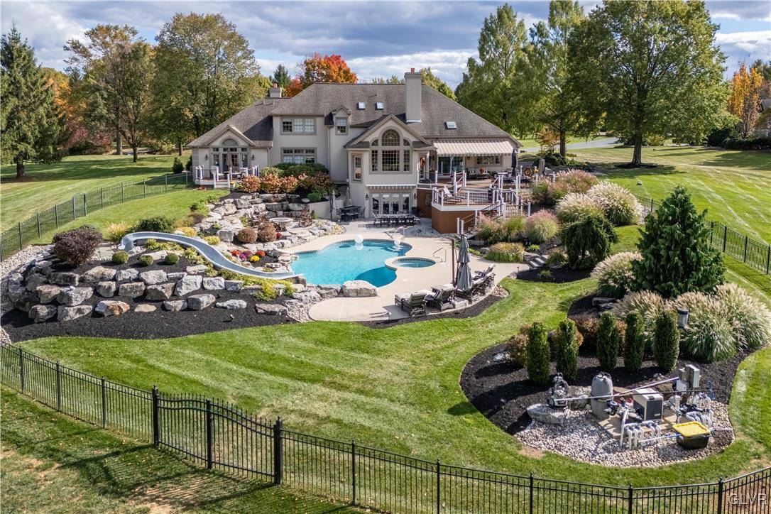 Lower Saucon Twp, PA 18015,1761 Deer Run RD