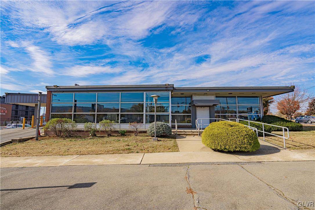 Reading City, PA 19601,2040 Centre AVE
