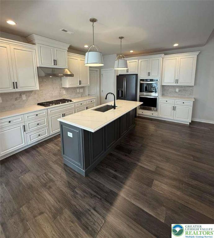 East Allen Twp, PA 18014,6907 Cedar DR