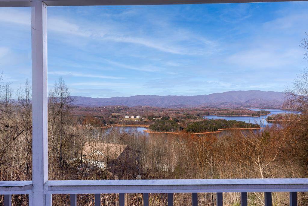 Hiawassee, GA 30546,3160 Hiawassee Trace