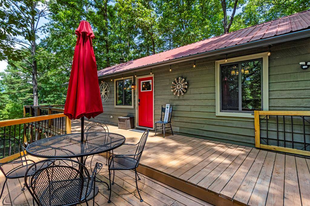 Murphy, NC 28906,513 Persimmon Heights Rd.