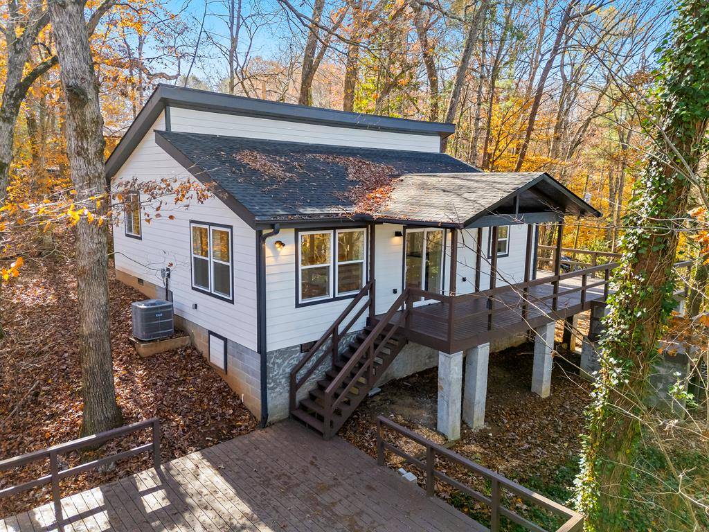 Murphy, NC 28906,35 Van Horn St.