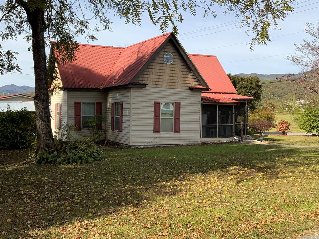 Andrews, NC 28901,96 Connaheta Avenue