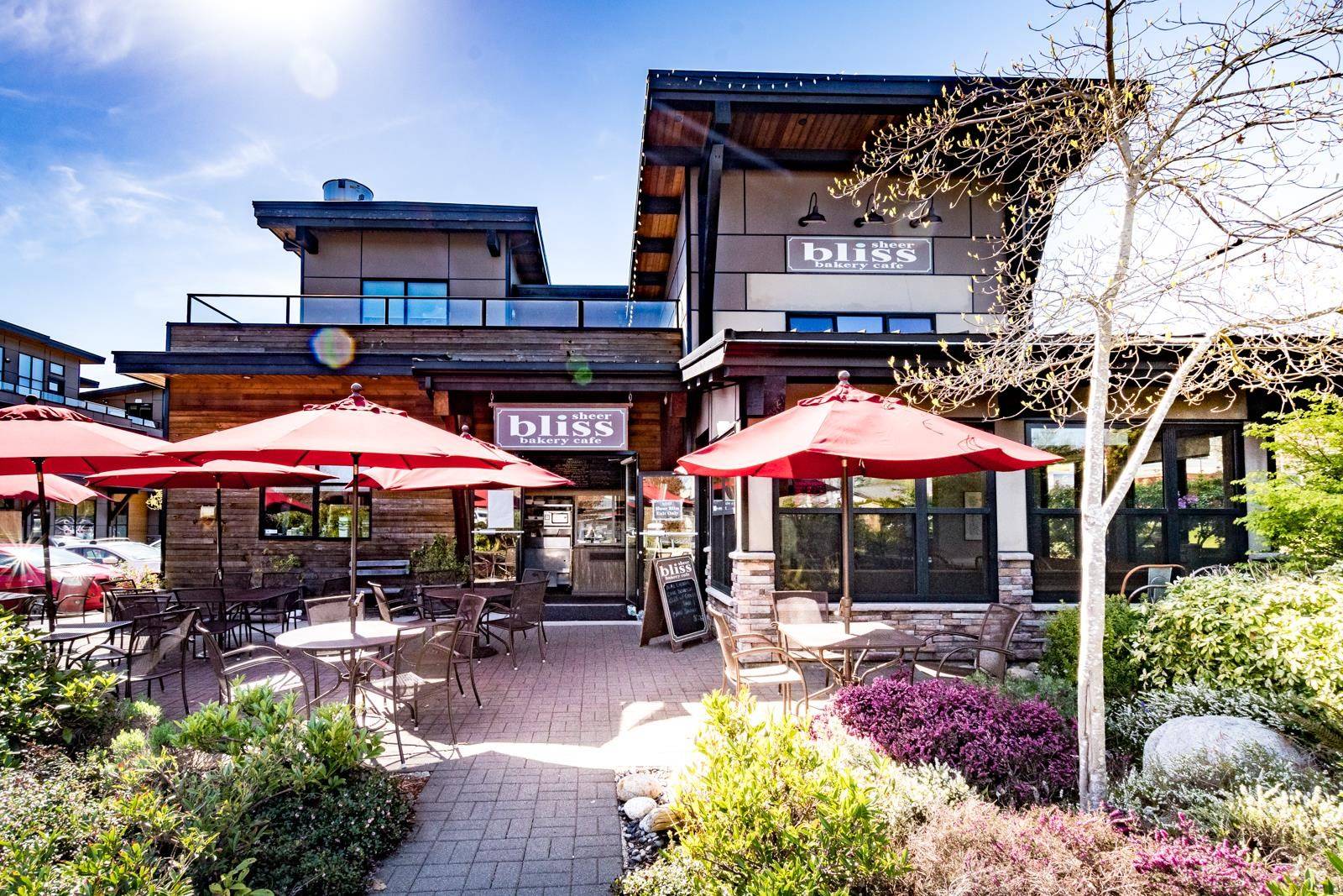 Gibsons, BC V0N 1V7,1001 Gibsons Way #102