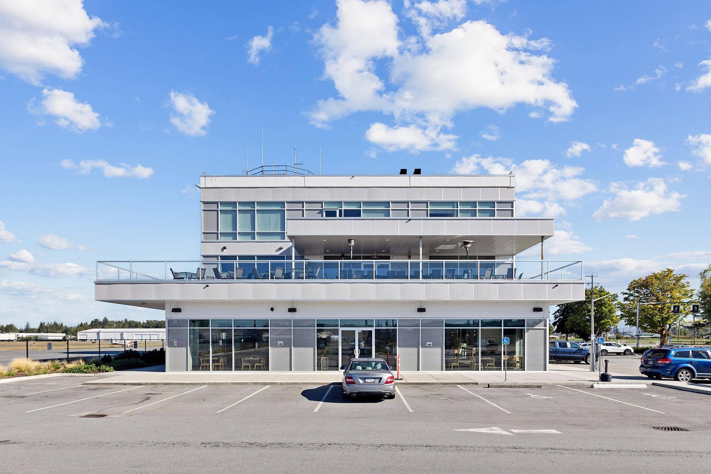 Langley, BC V2Y 2N3,5385 216 ST