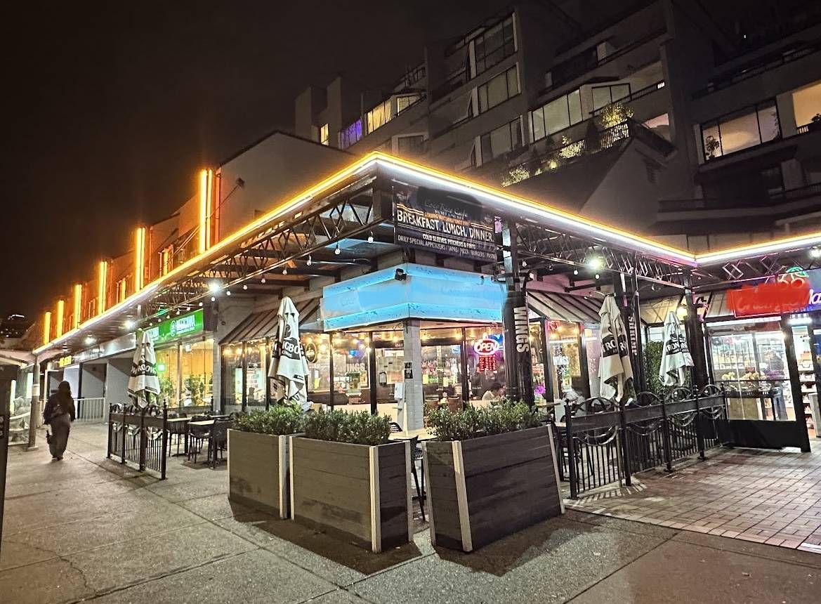 Vancouver, BC V6E 1C1,1286 Robson ST