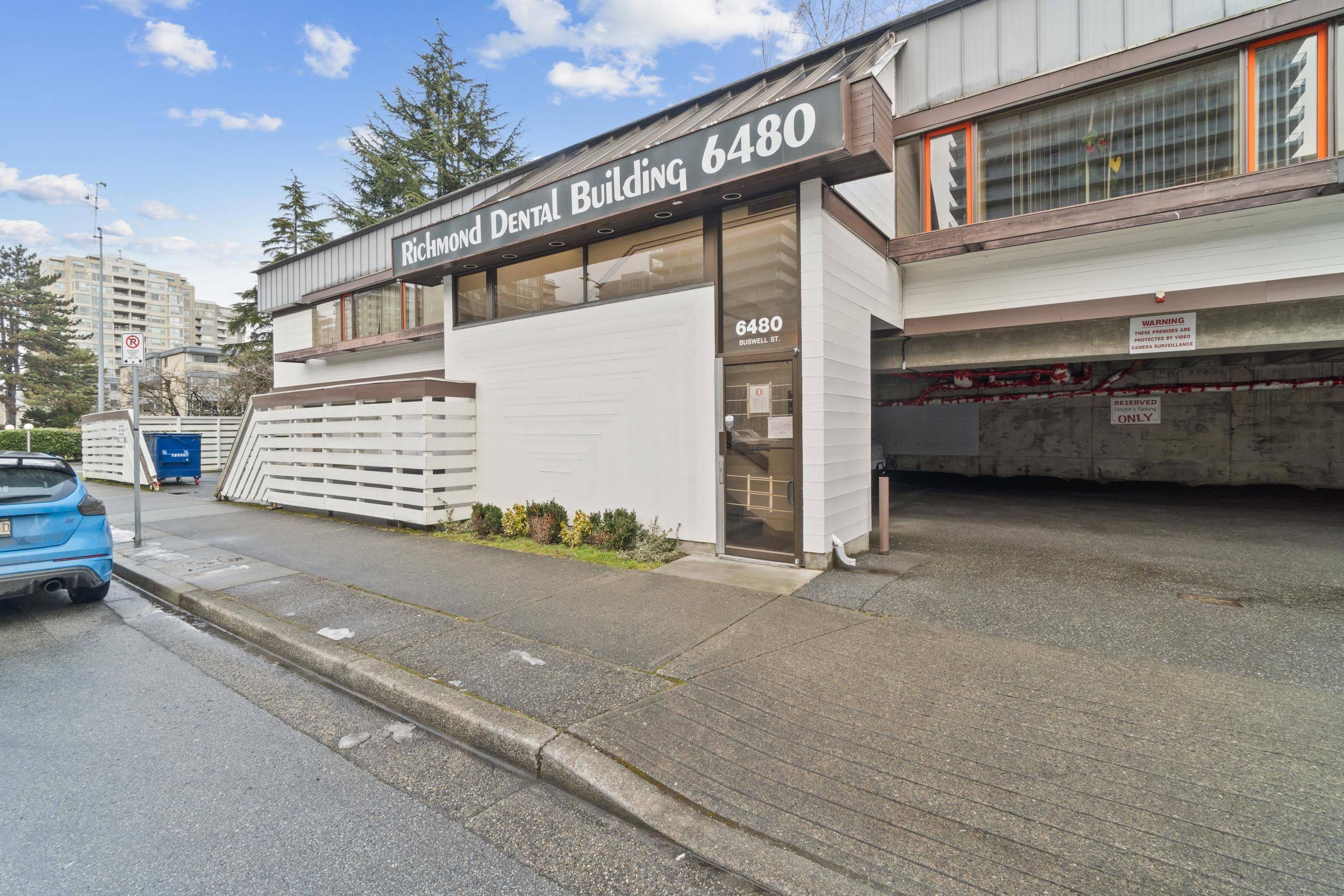 Richmond, BC V6Y 1V3,8211 Cook RD