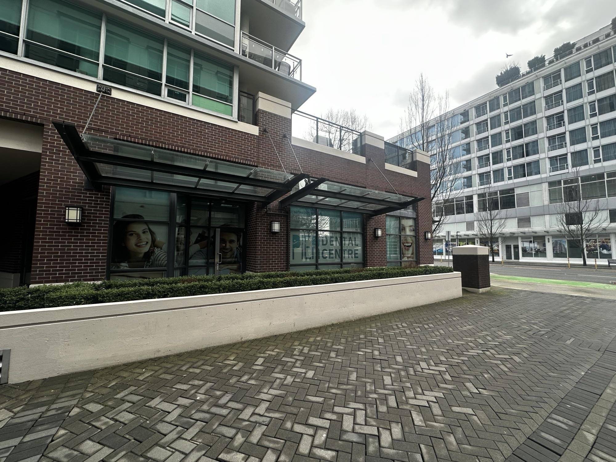 North Vancouver, BC V7L 4X9,132, 134, 136 E Esplanade AVE