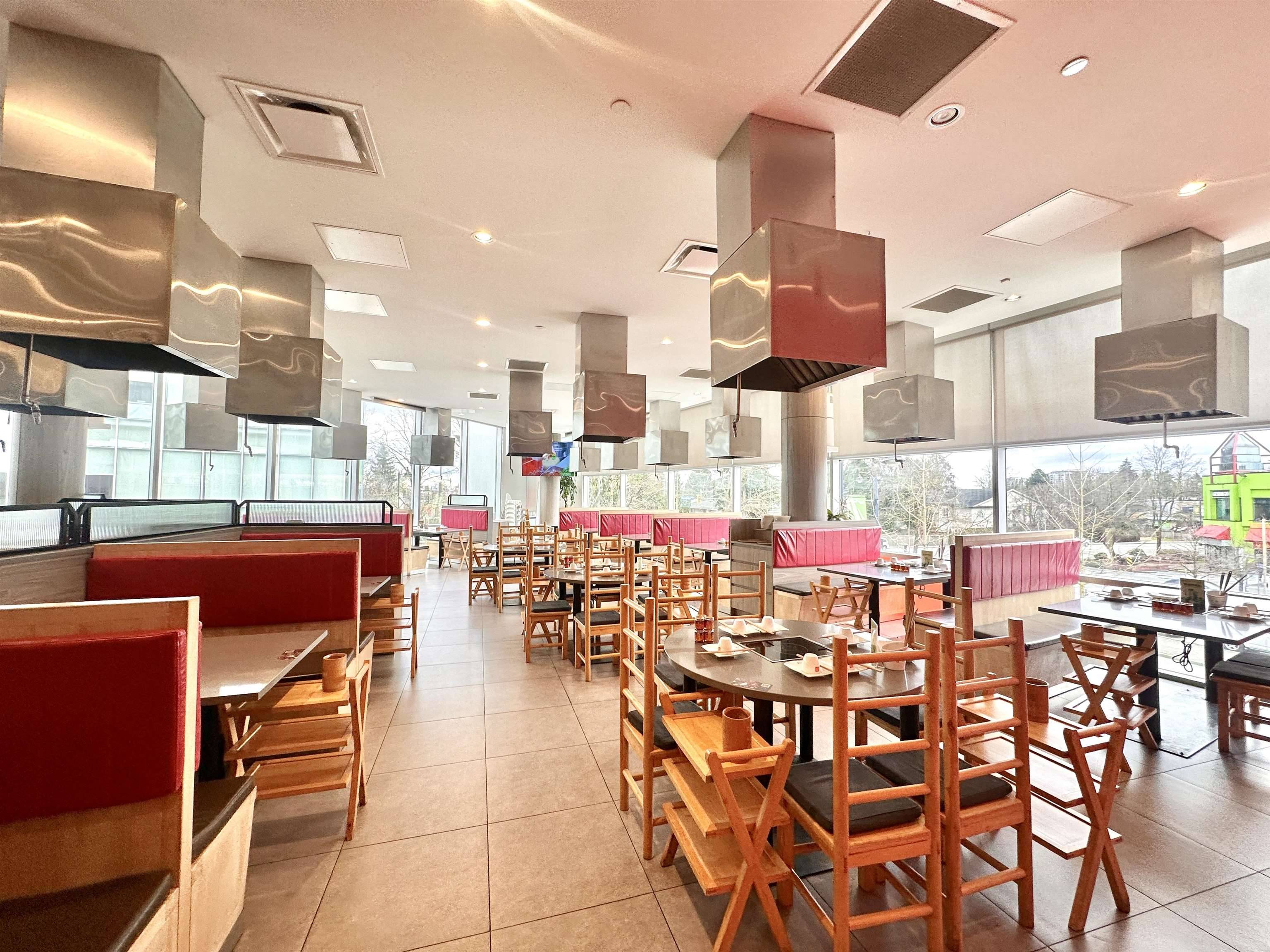 Richmond, BC V0V 0V0,4151 Hazelbridge WAY #2792