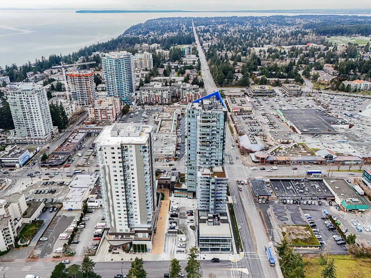 White Rock, BC V4B 0C6,1586 Johnston RD #201