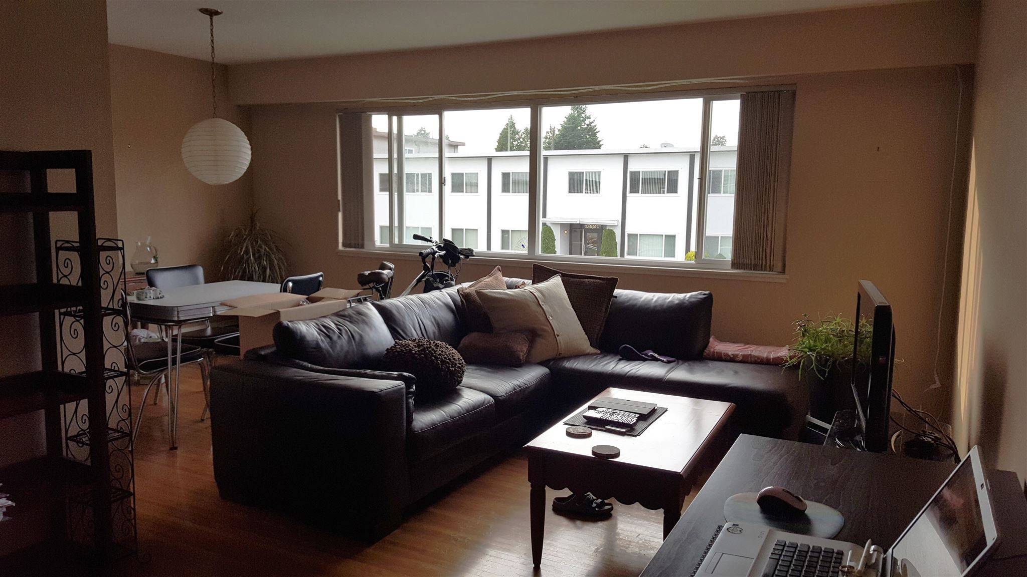 Burnaby, BC V5E 1H3,6832 Arcola ST
