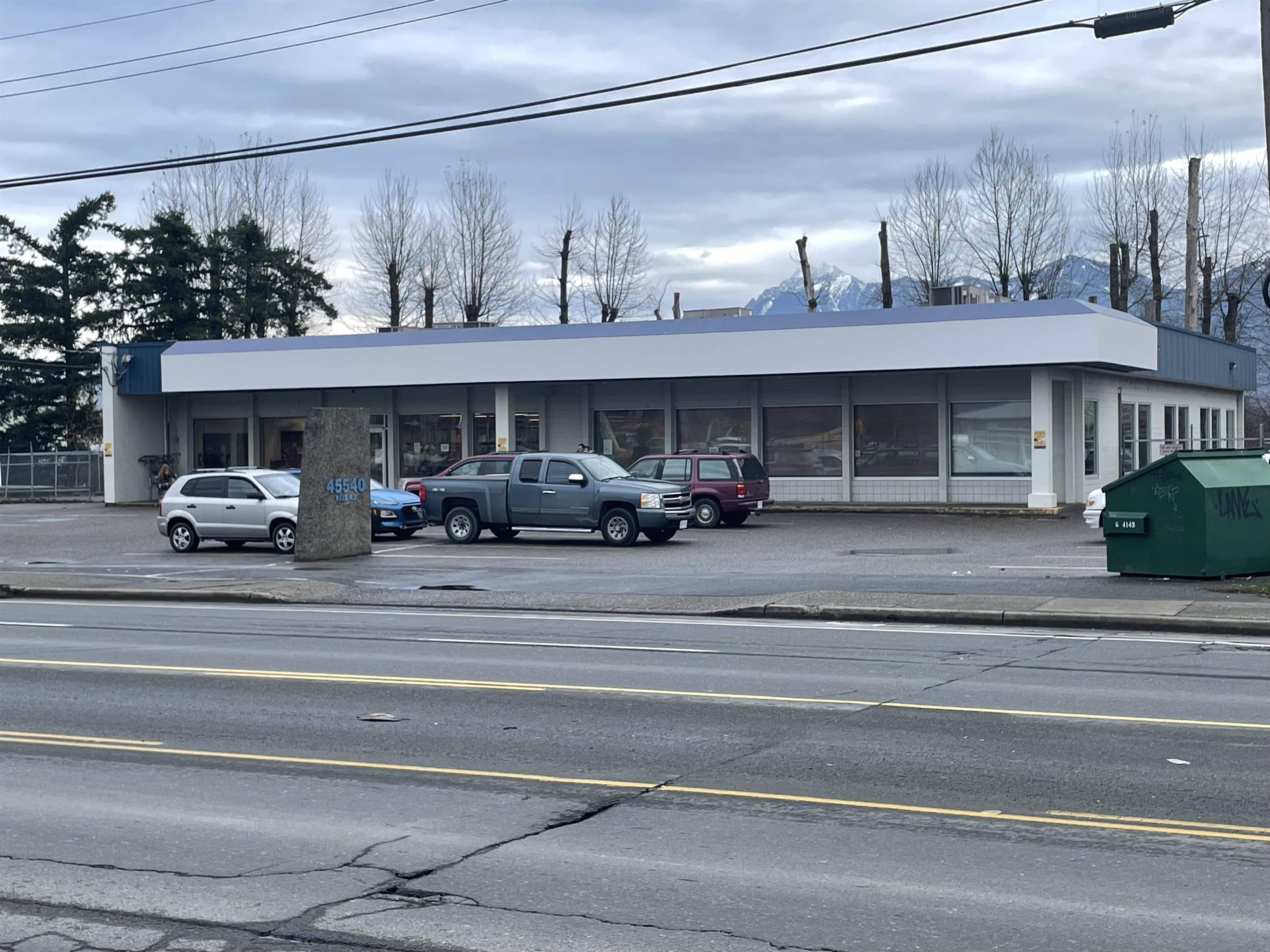 Chilliwack, BC V2P 2M9,45546 Yale RD