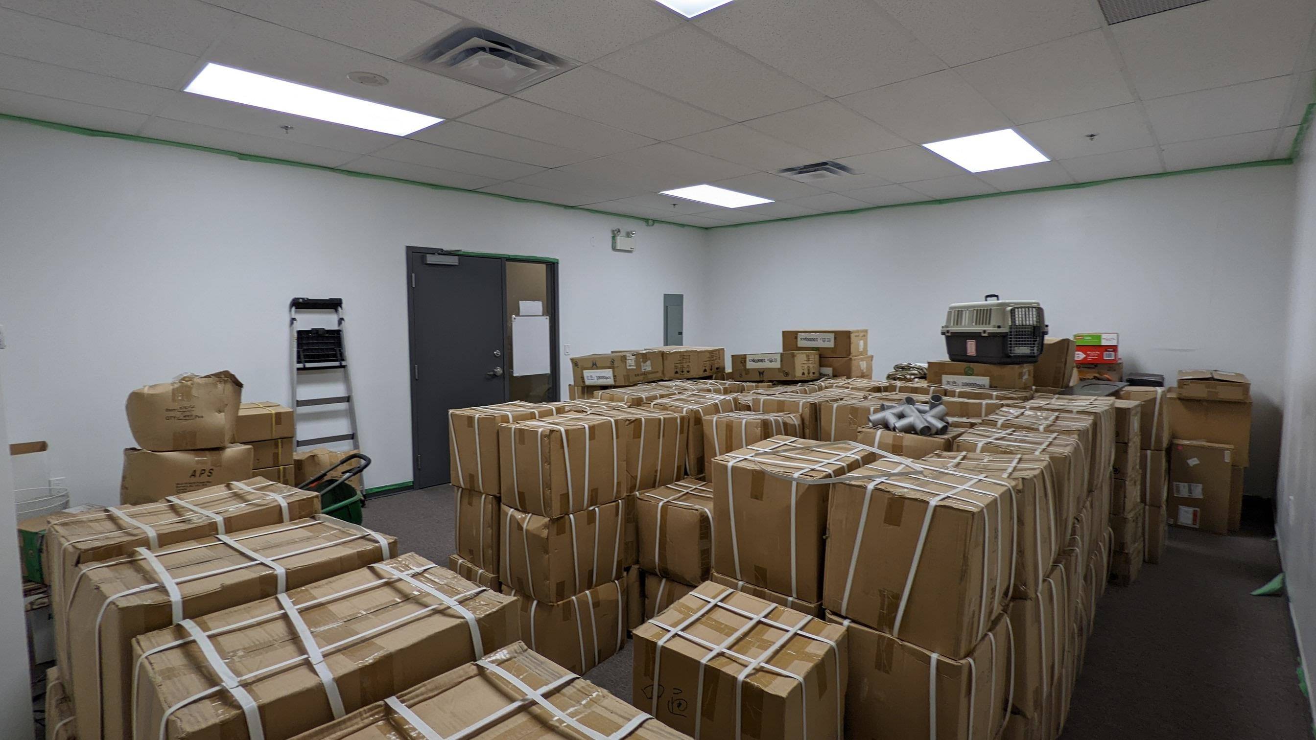 Vancouver, BC V5Z 1E9,550 W Broadway #502