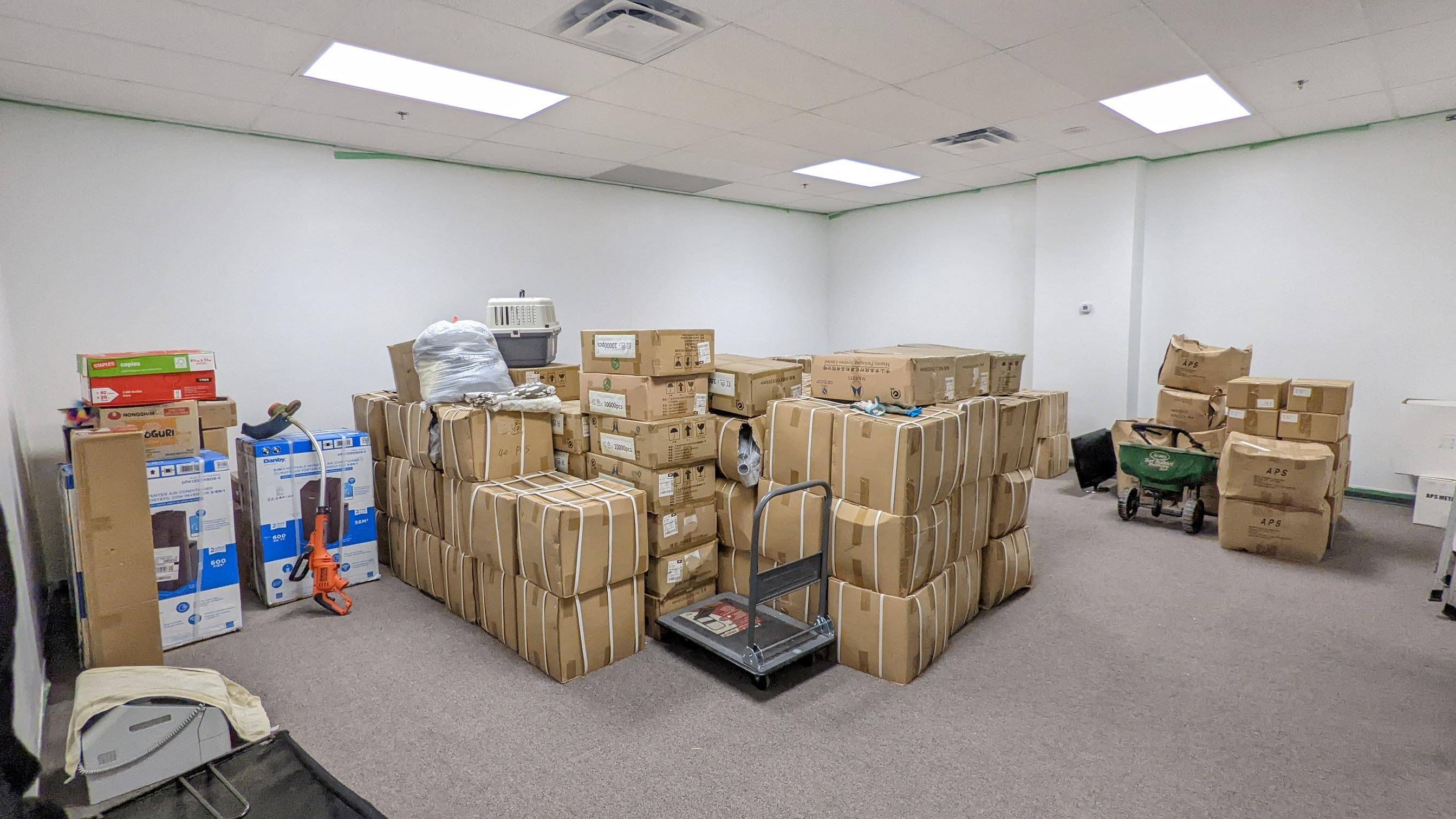 Vancouver, BC V5Z 1E9,550 W Broadway #502