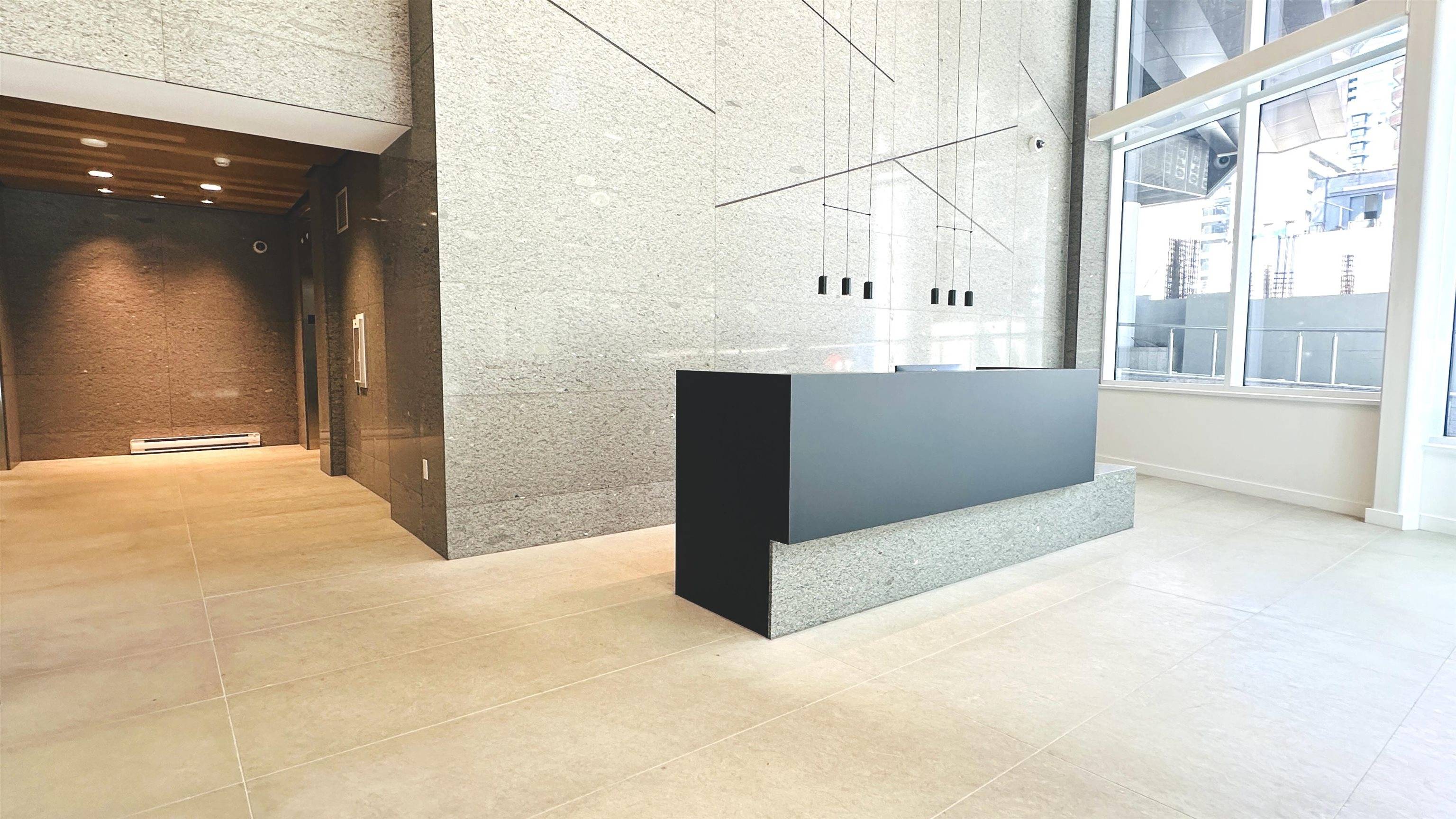 Vancouver, BC V6Z 1W2,1281 Hornby ST #304