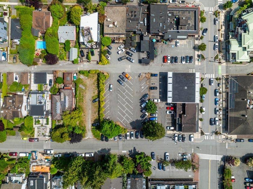 West Vancouver, BC V7W 2G7,6417 Bruce ST