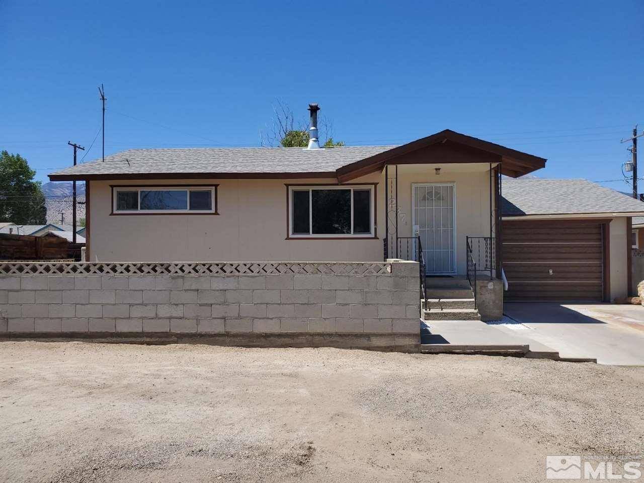 Hawthorne, NV 89415,237 & 245 F ST Street