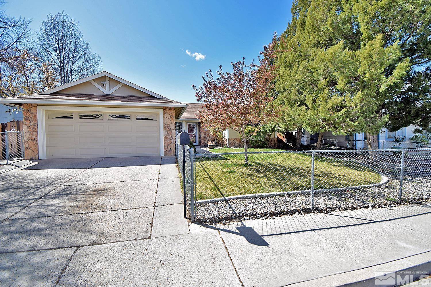Sparks, NV 89434,3513 Willowdale DR Drive