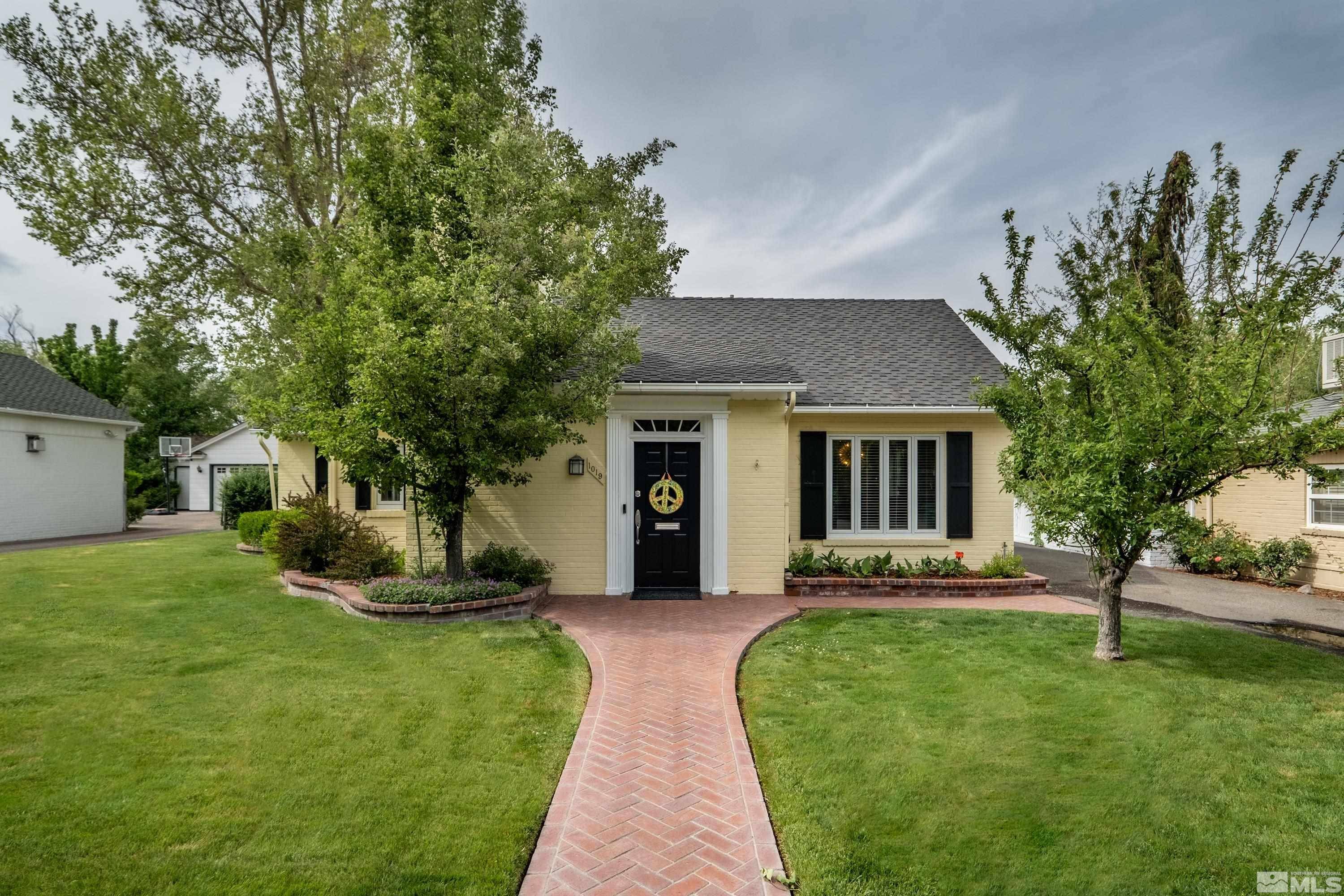 Reno, NV 89509,1019 La Rue AVE Avenue