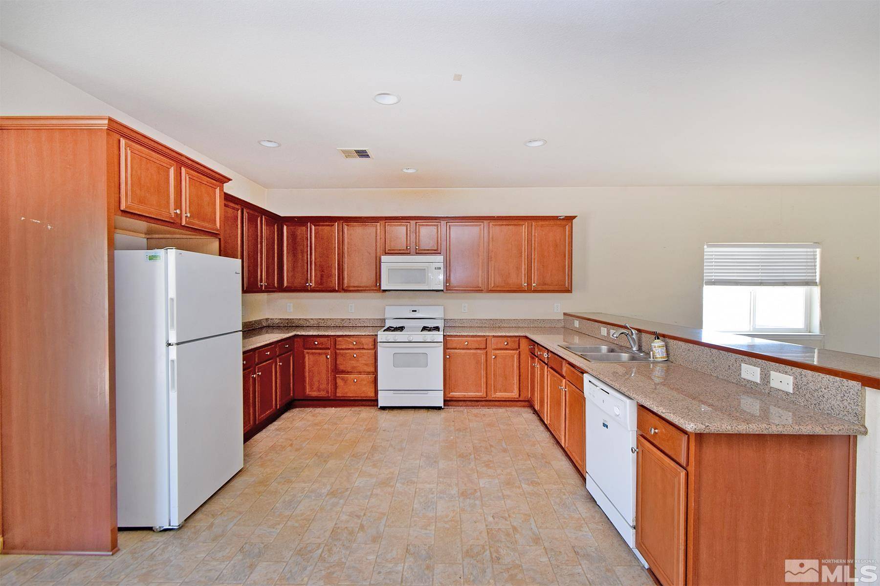 Reno, NV 89512,995 Demos CT