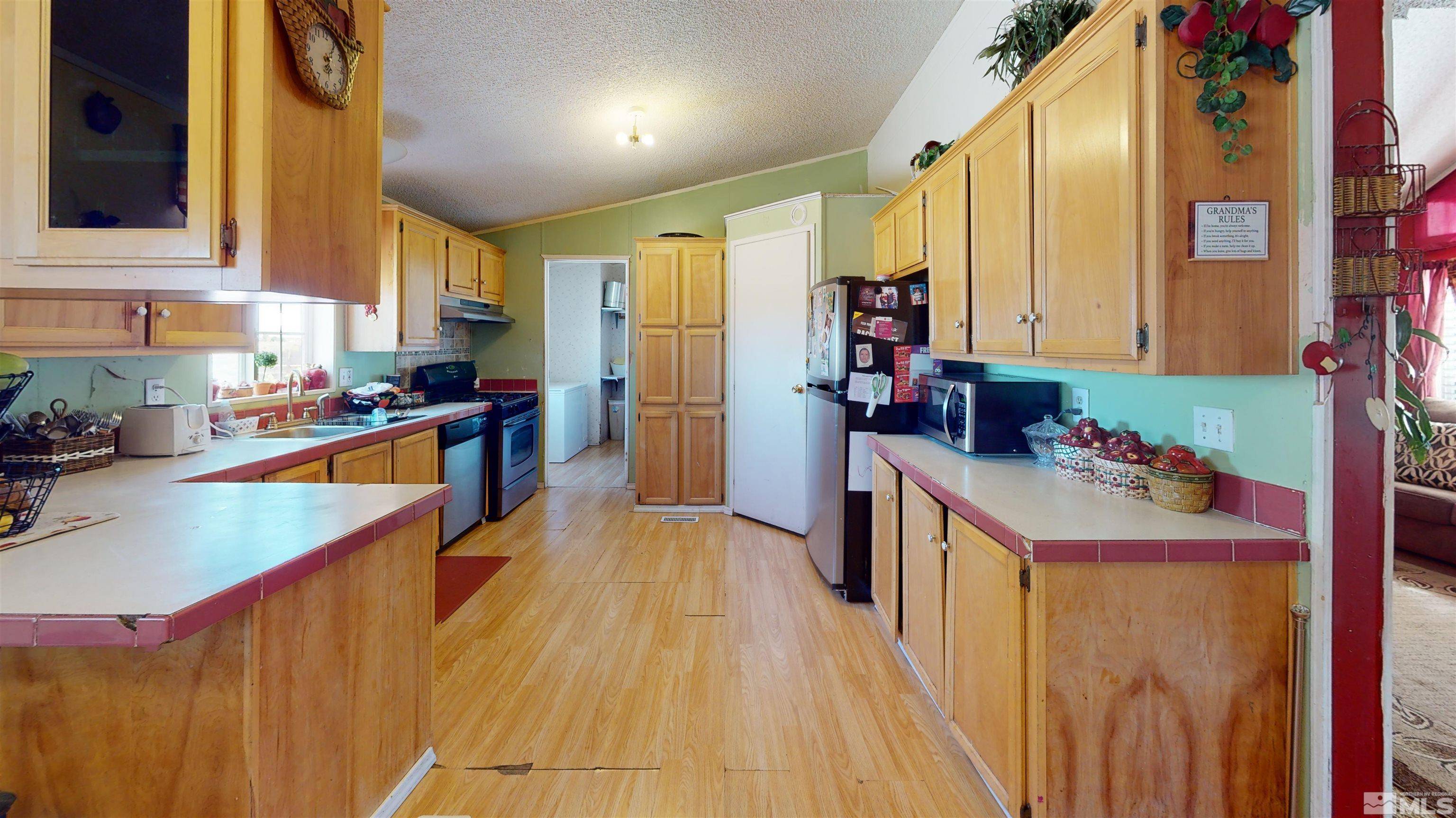 Winnemucca, NV 89445,4345 Comstock