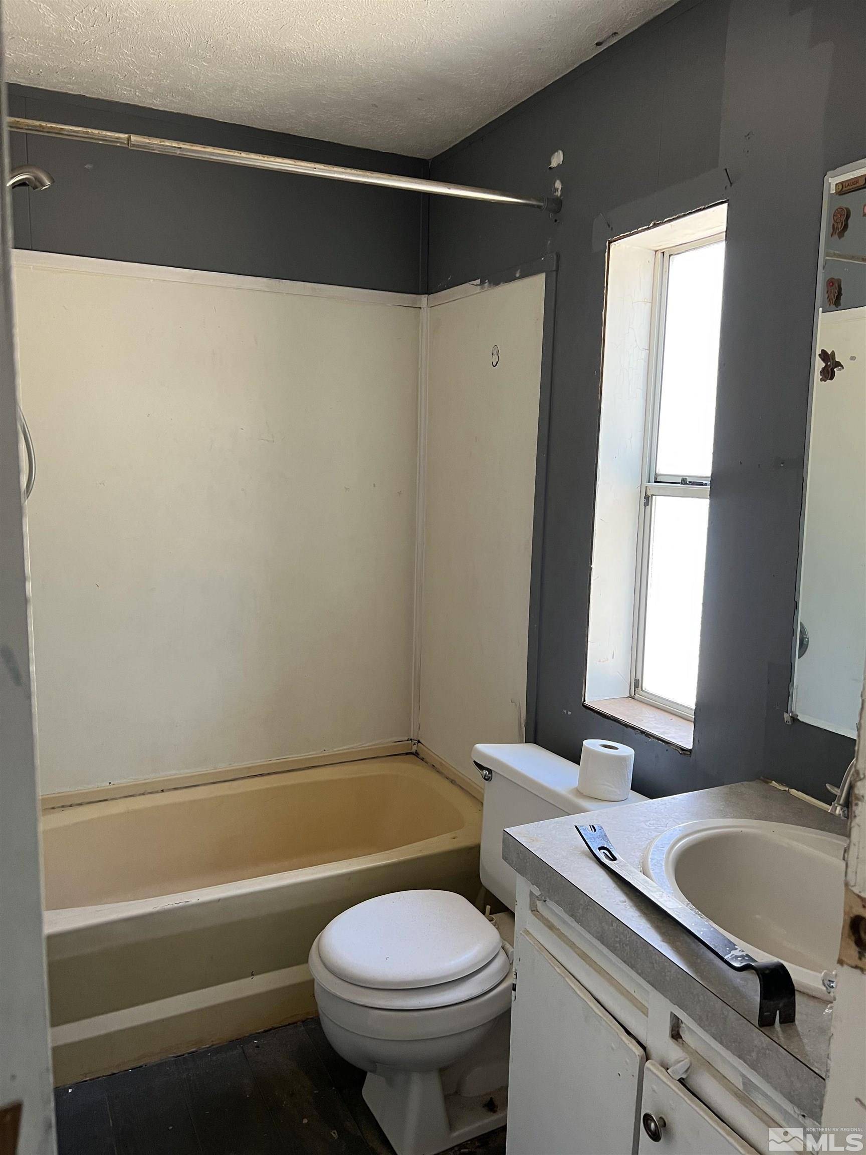 Winnemucca, NV 89445,6370 Nugget DR