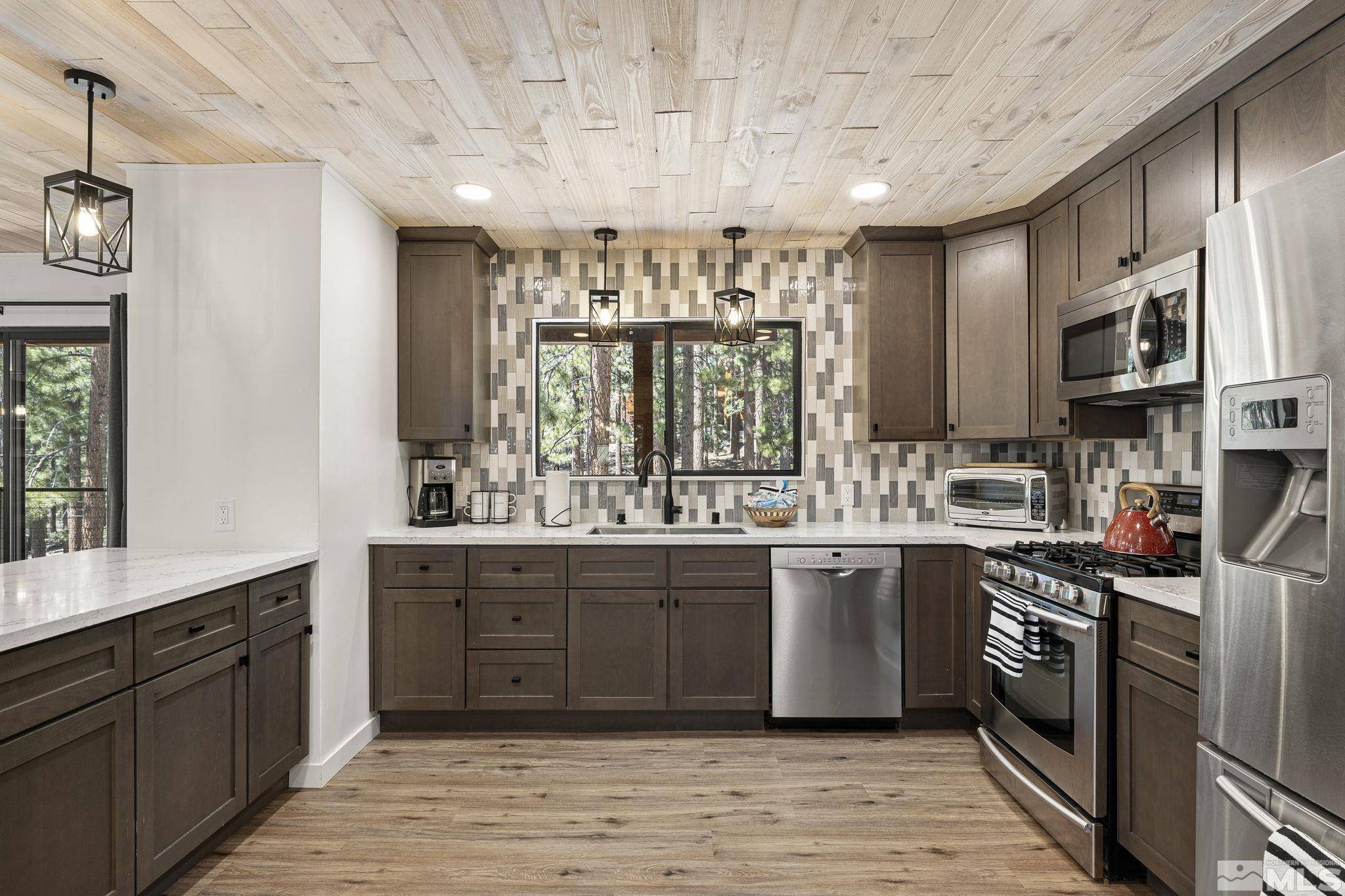 Stateline, NV 89449,264 Sherwood CT