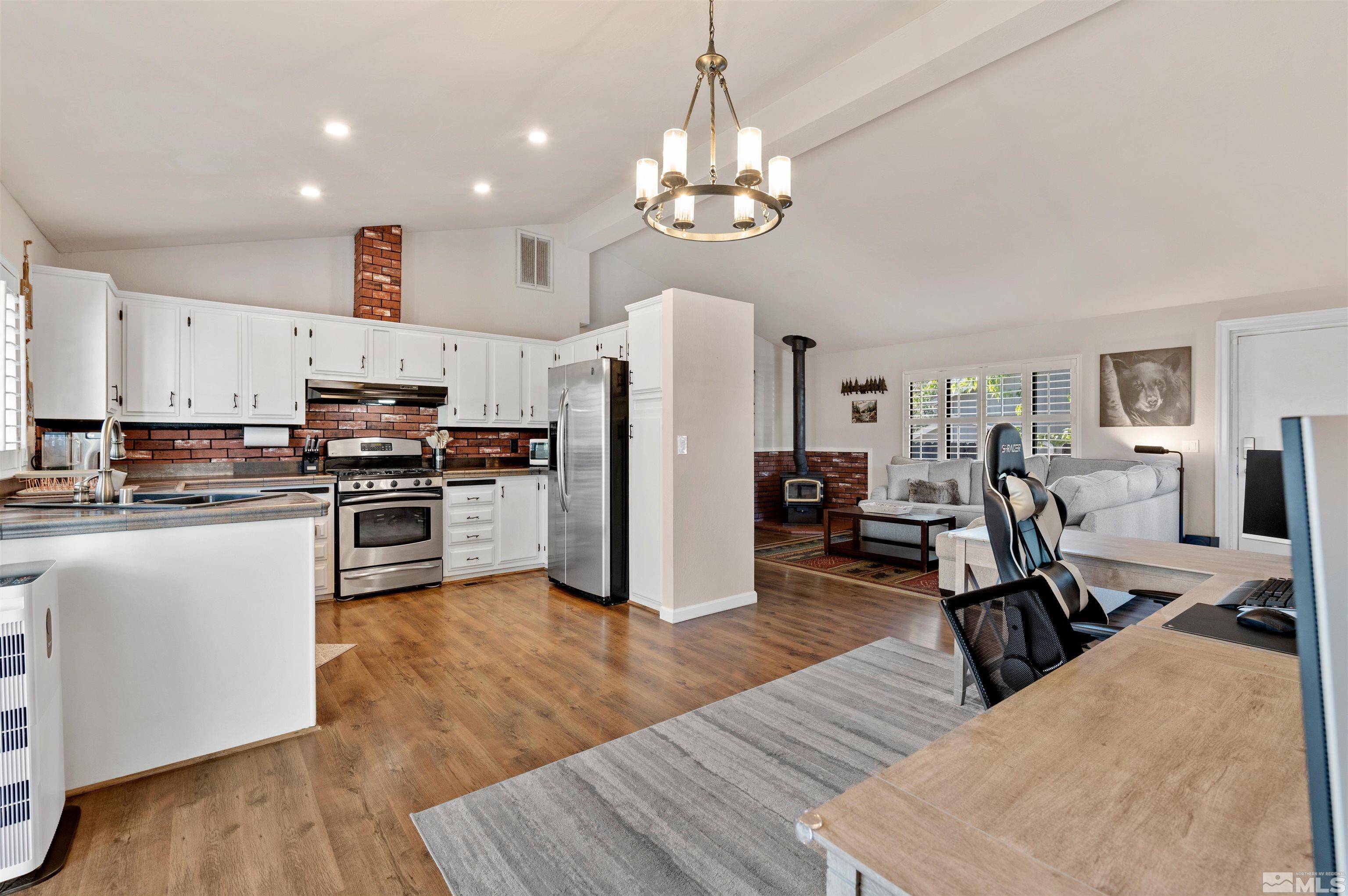 Verdi, NV 89439,120 Summerset DR