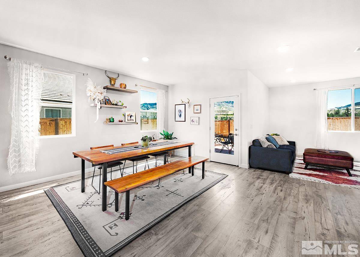 Verdi, NV 89439,8364 Fenhollow