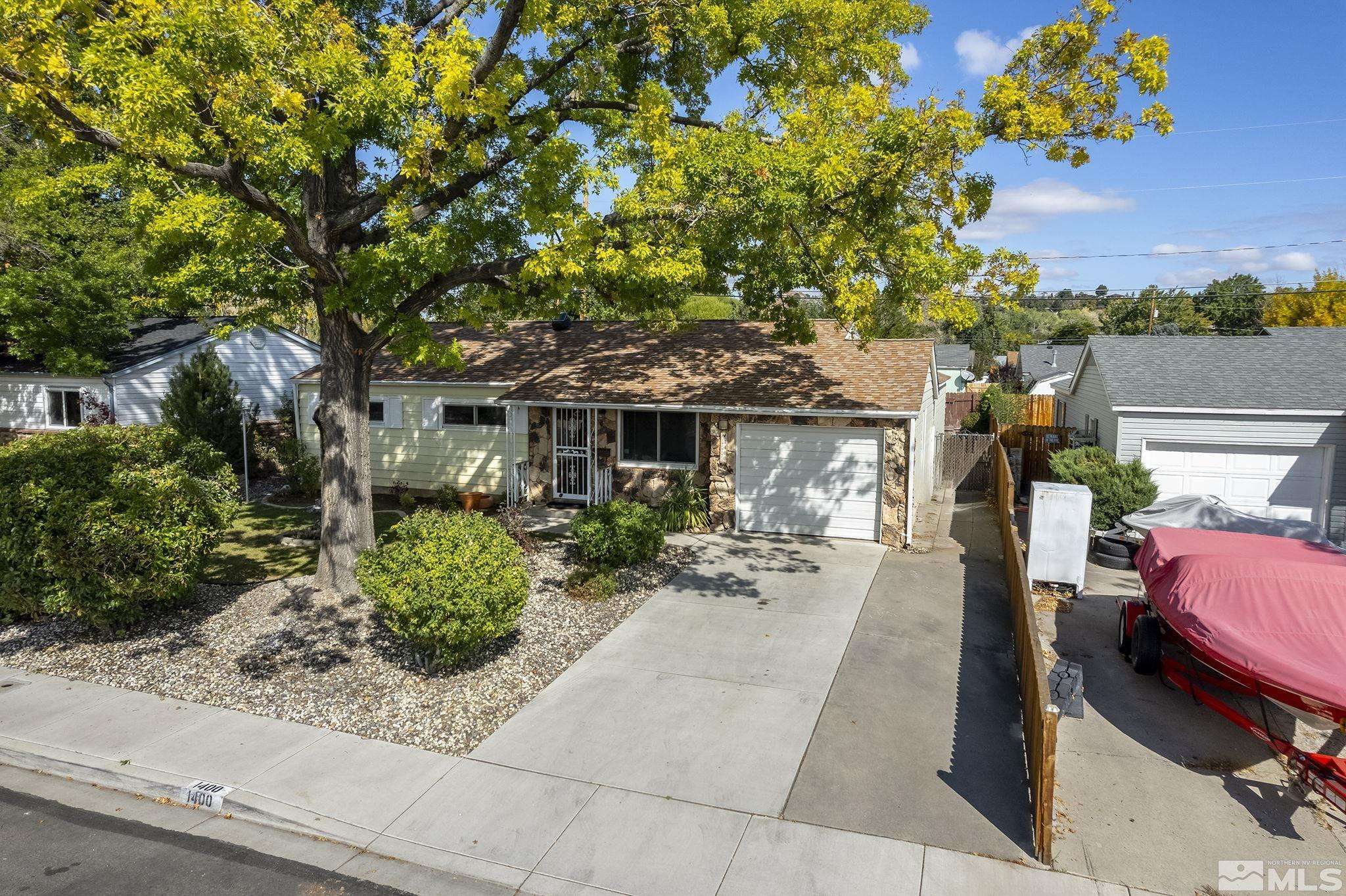 Sparks, NV 89431,1400 Zephyr WAY #---