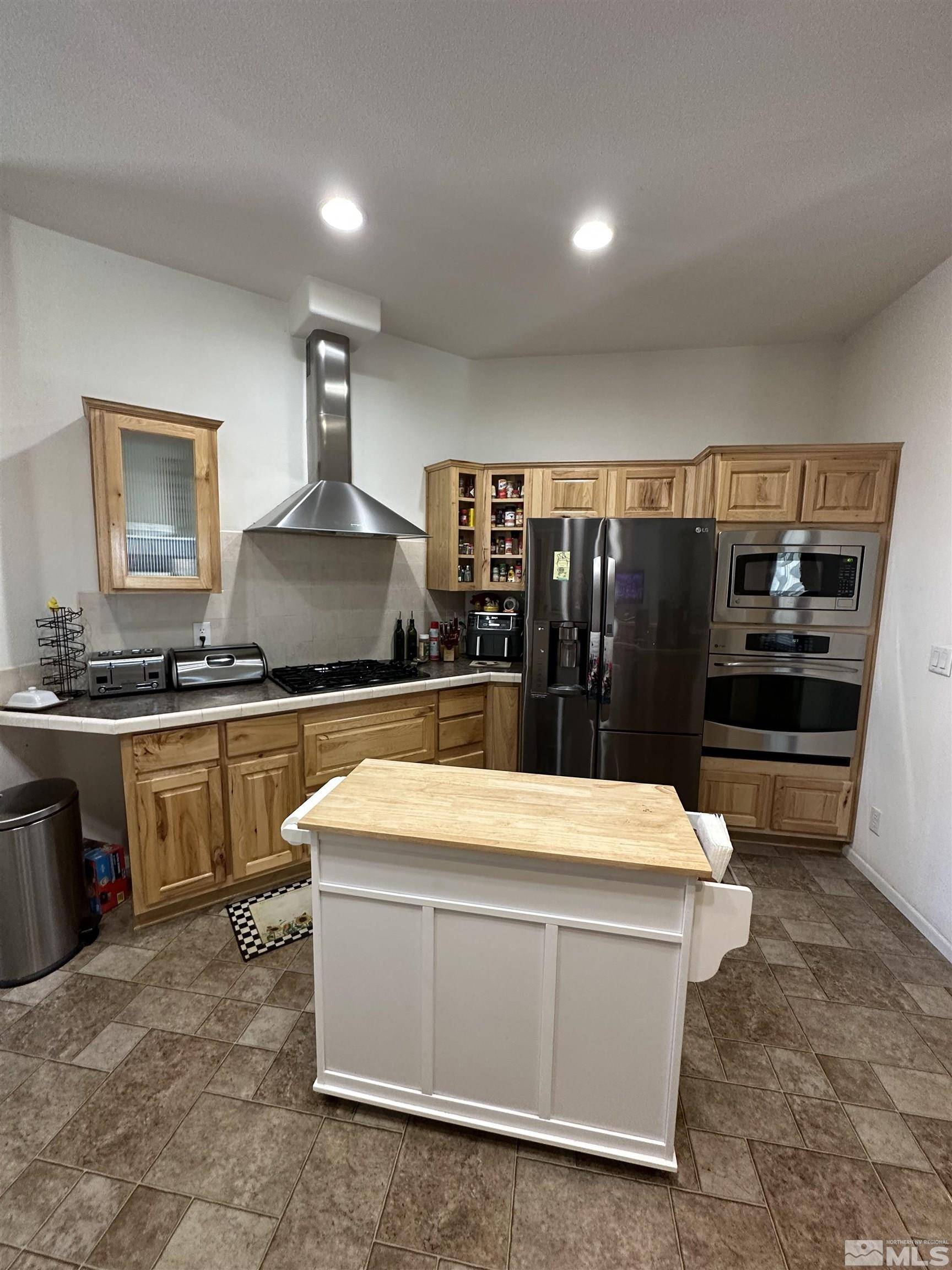 Lovelock, NV 89419,2285 Old Victory HWY Highway