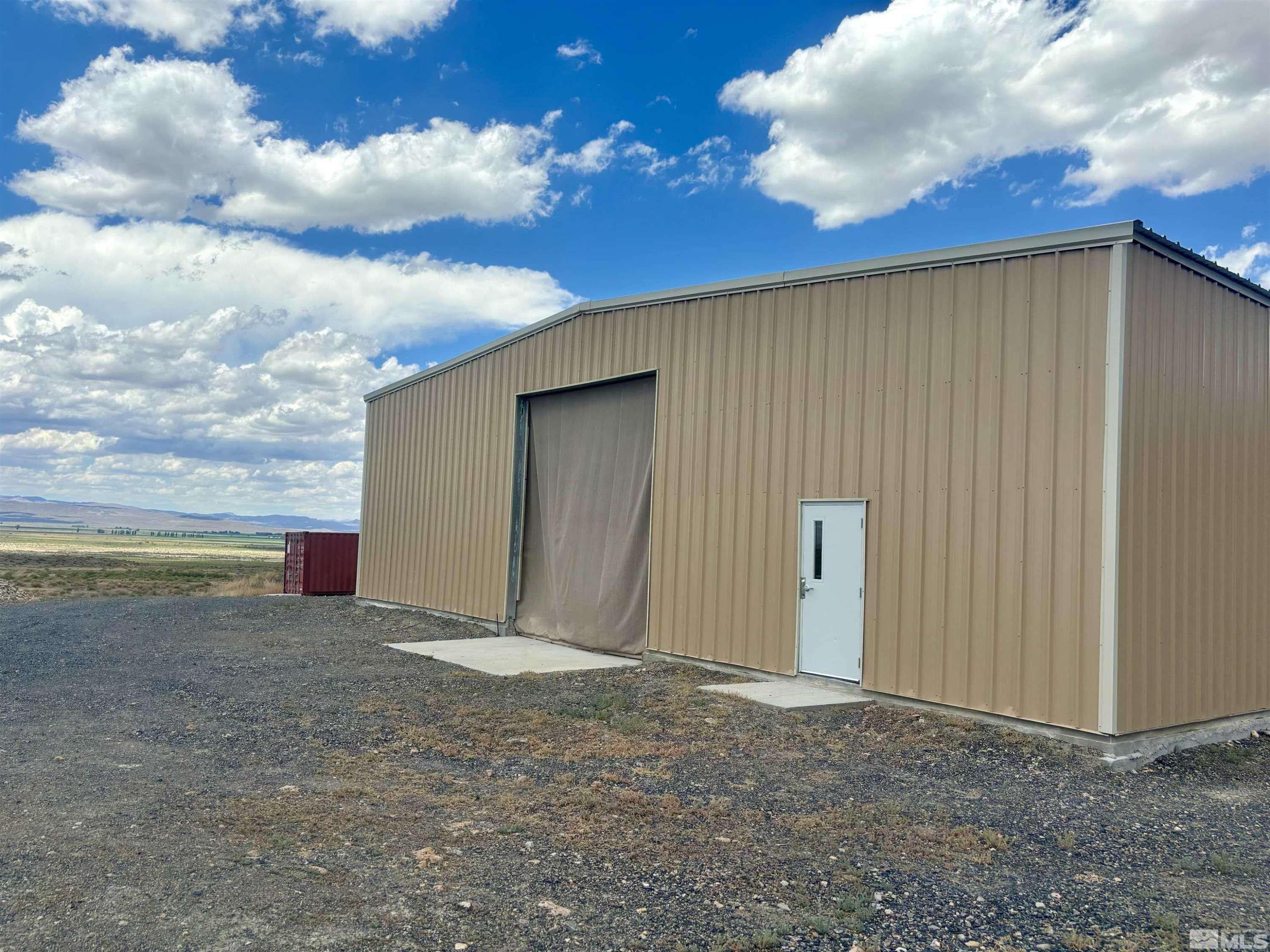 Lovelock, NV 89419,2650 Indian Cave RD Road