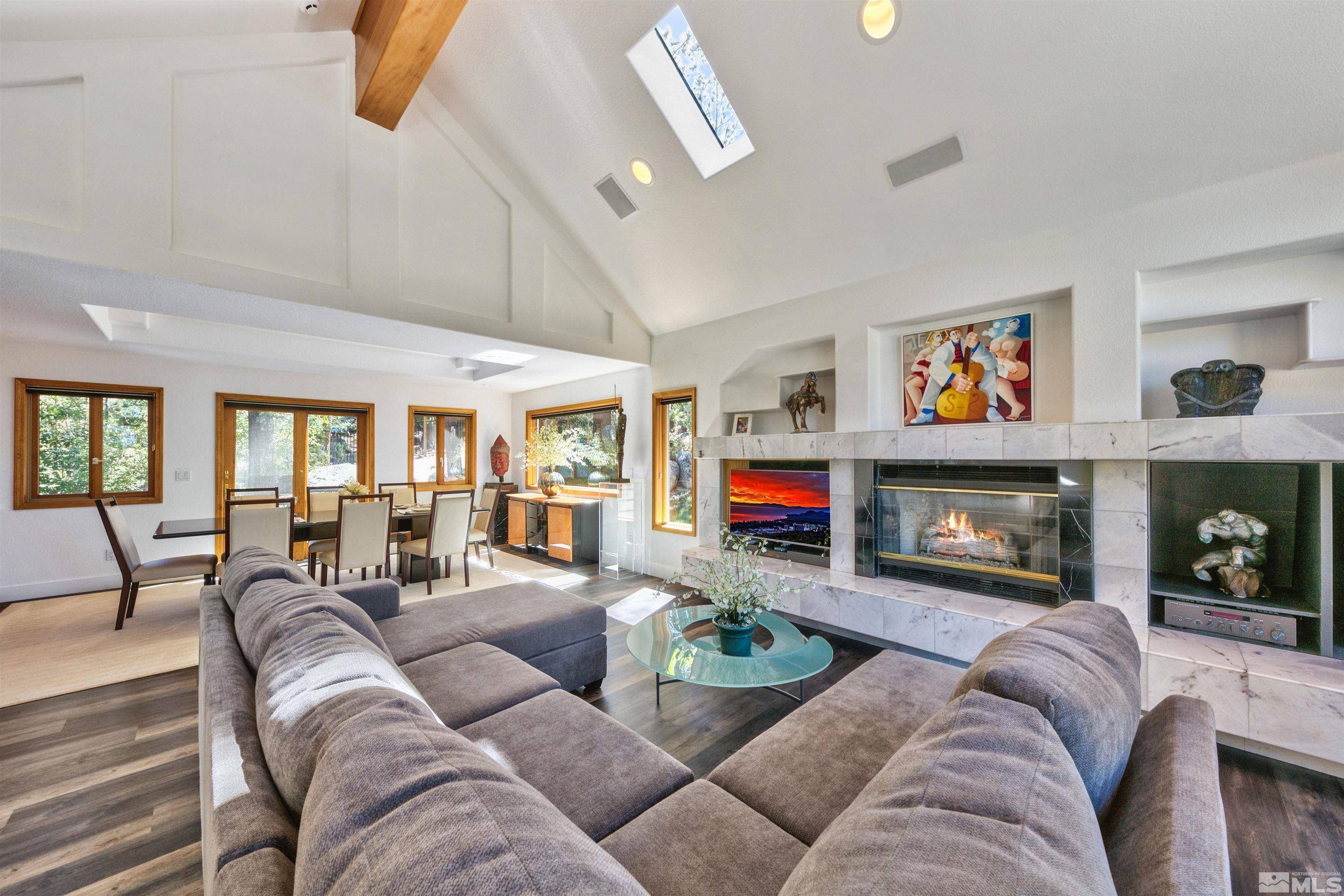 Stateline, NV 89449,121 Desni CT Court