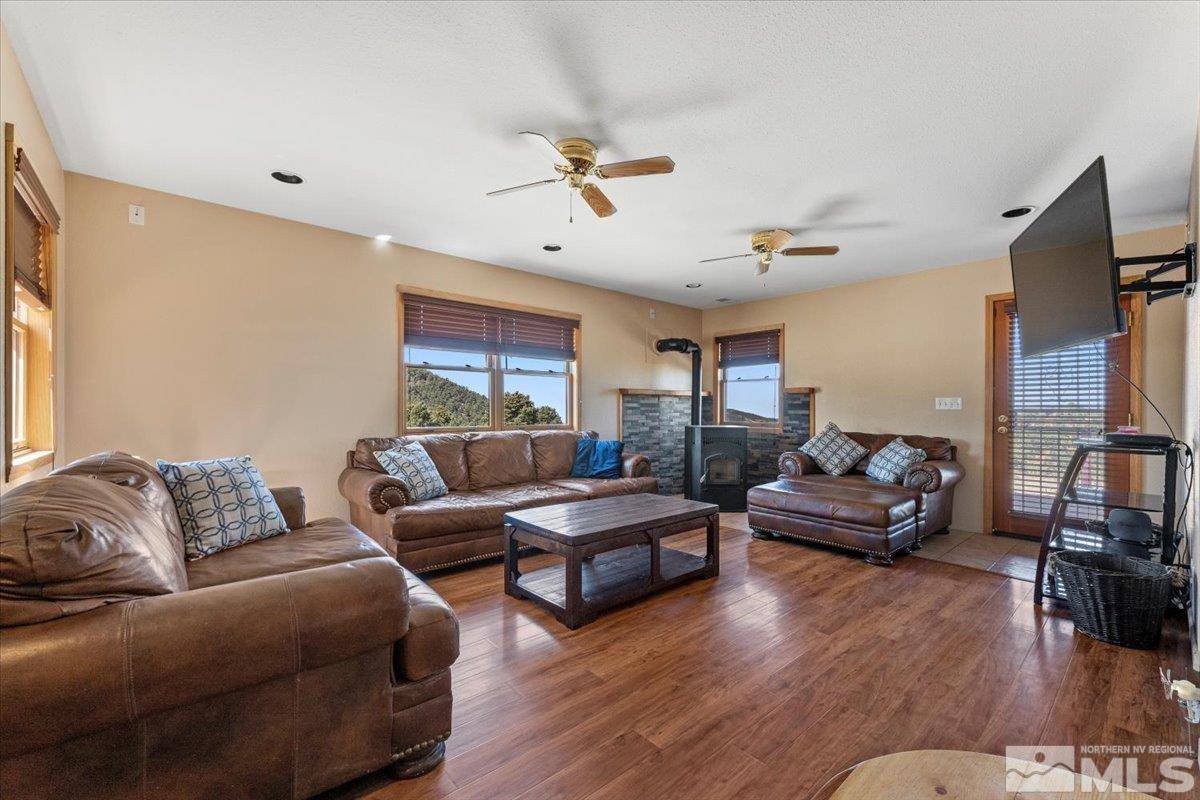 Reno, NV 89521,21470 Graves RD Road