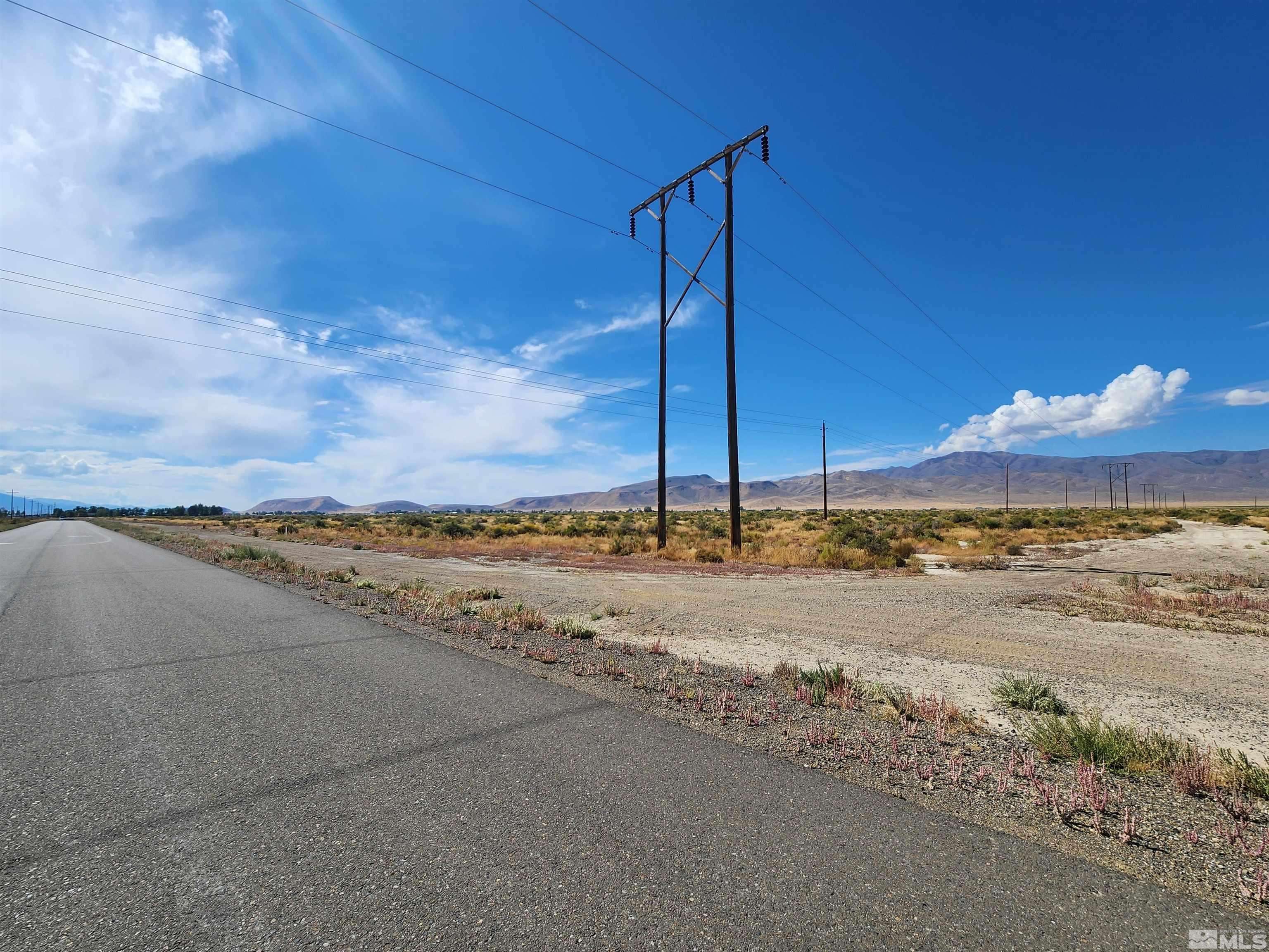 Battle Mountain, NV 89820,TBD Round Mountain DR Drive