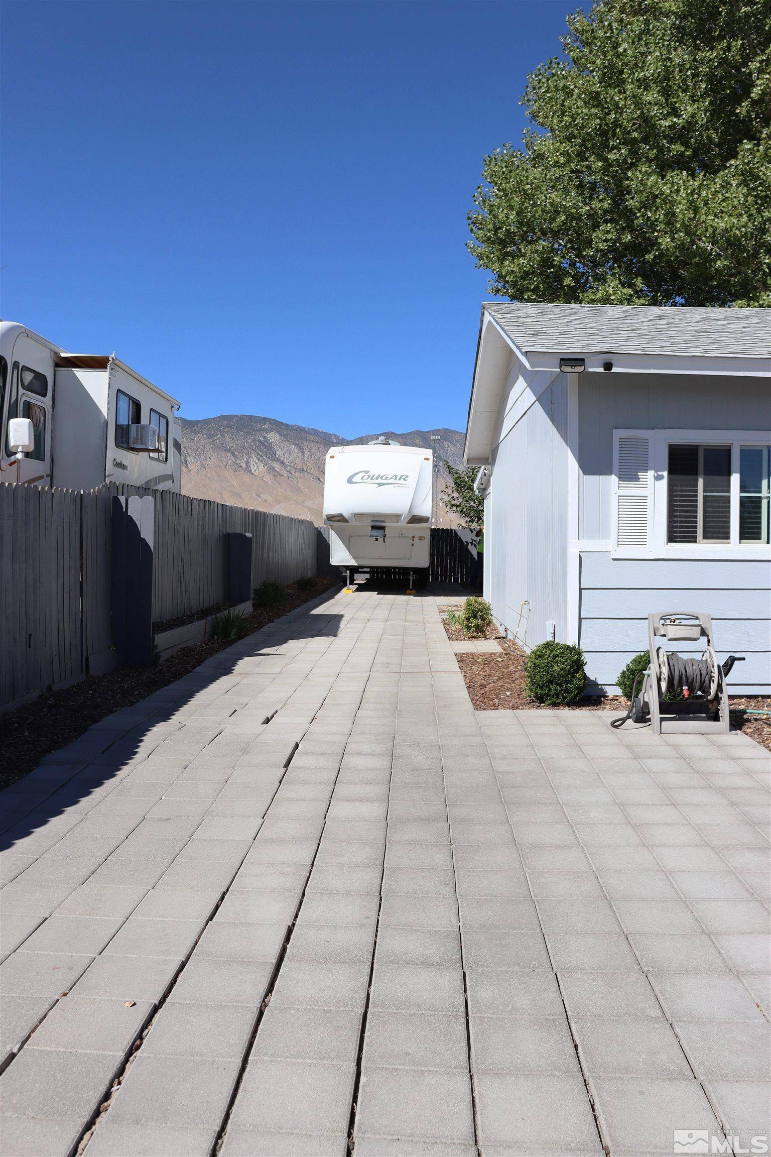 Hawthorne, NV 89415,255 Ash ST Street
