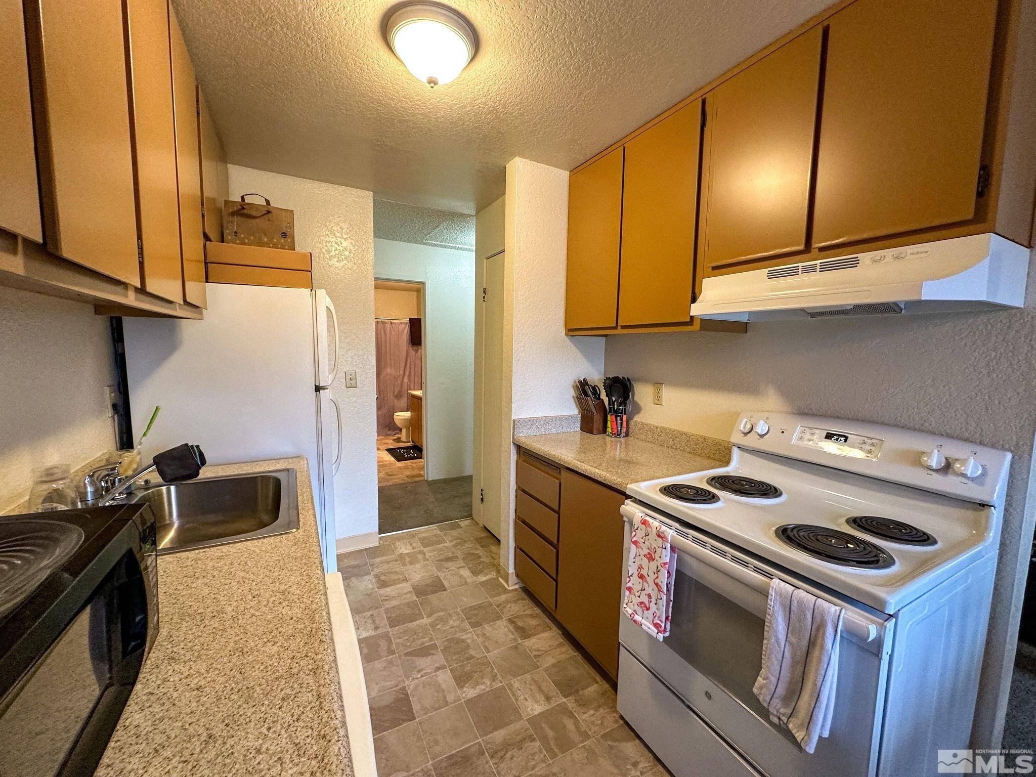 Reno, NV 89502,4608 Neil RD #246
