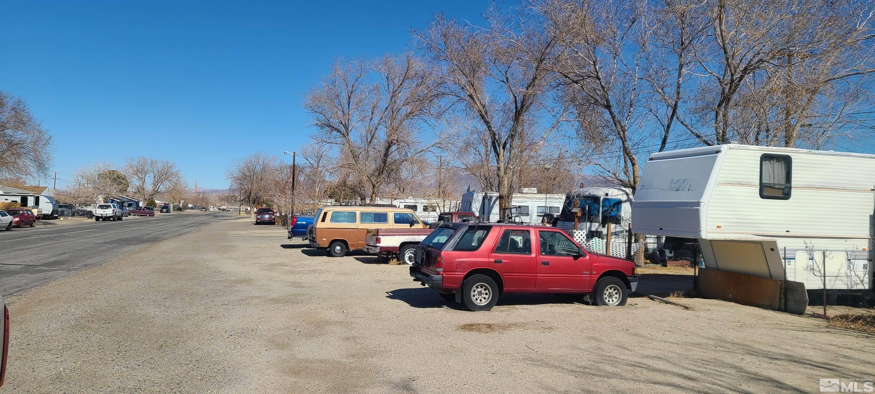 Hawthorne, NV 89415,720 J ST Street