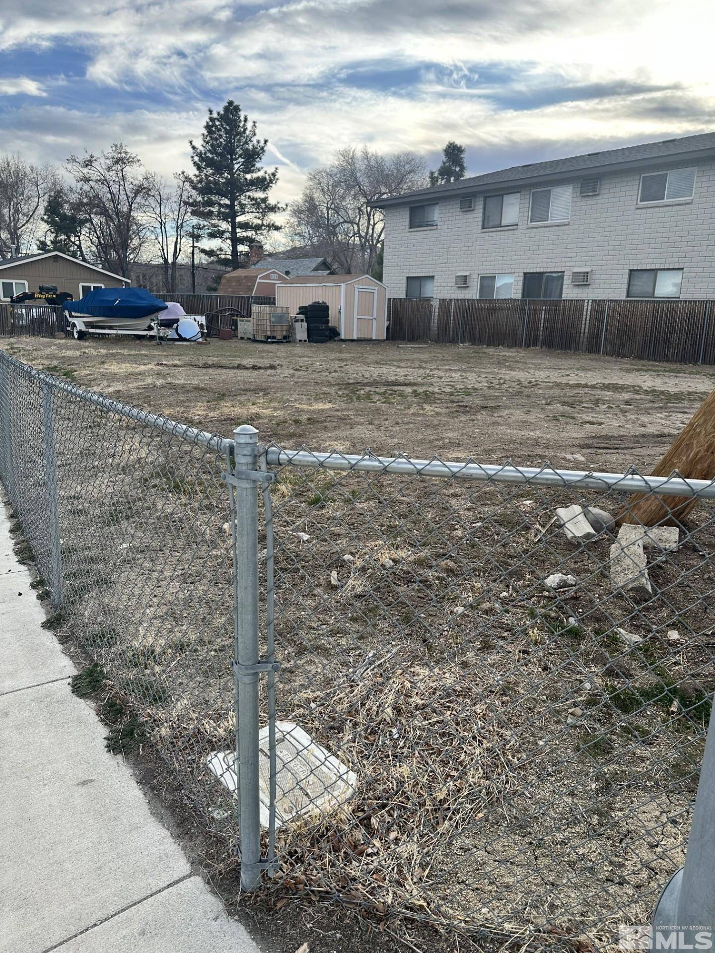 Carson City, NV 89706,1310 N Roop ST Street