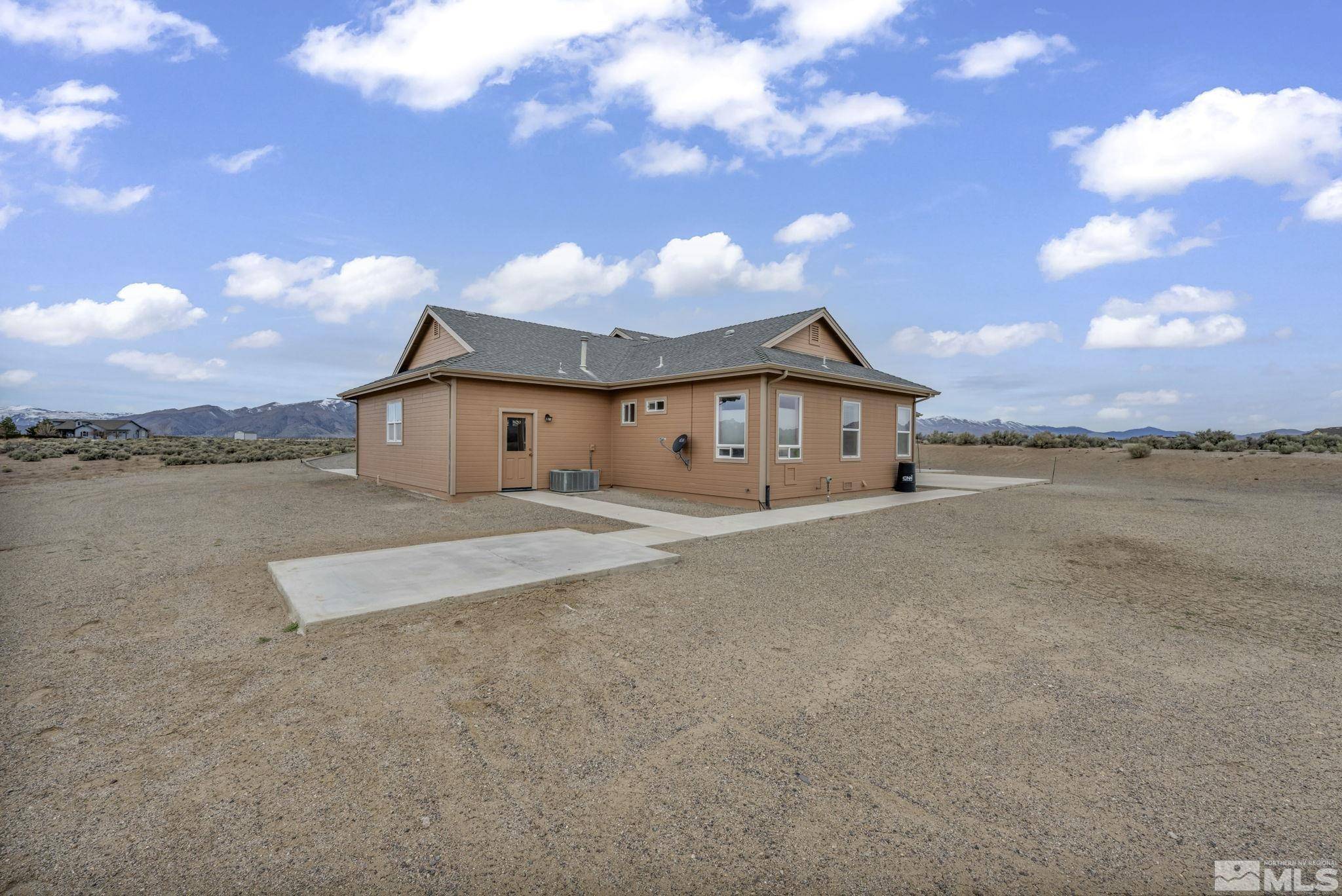 Smith, NV 89430,67 Desert View DR Drive