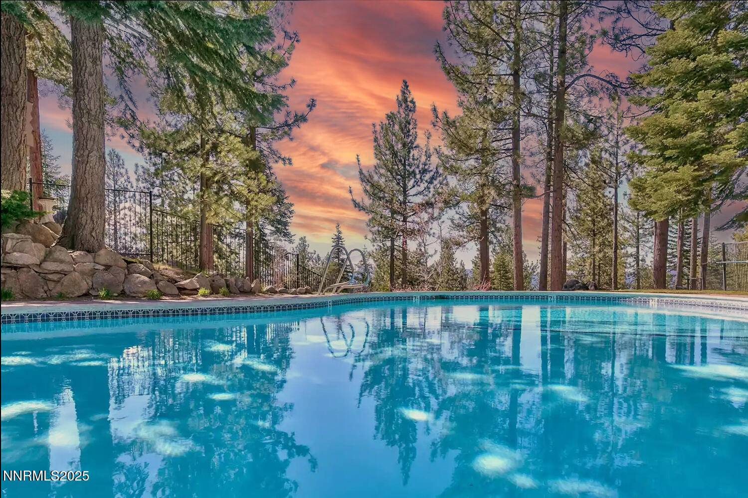 South Lake Tahoe, CA 96150,3390 Pine Hill RD Road