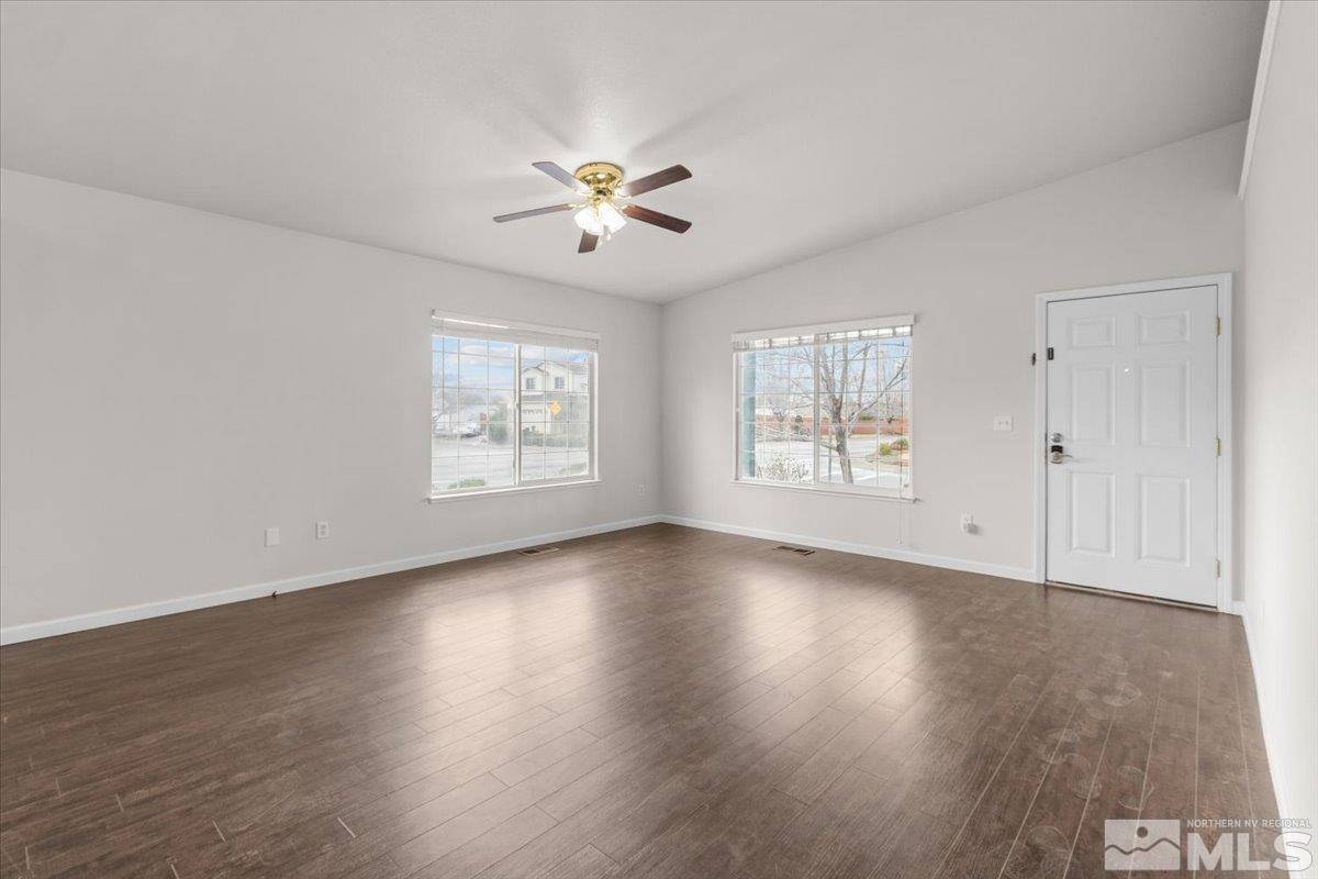 Reno, NV 89508,18179 Almondleaf CT Court